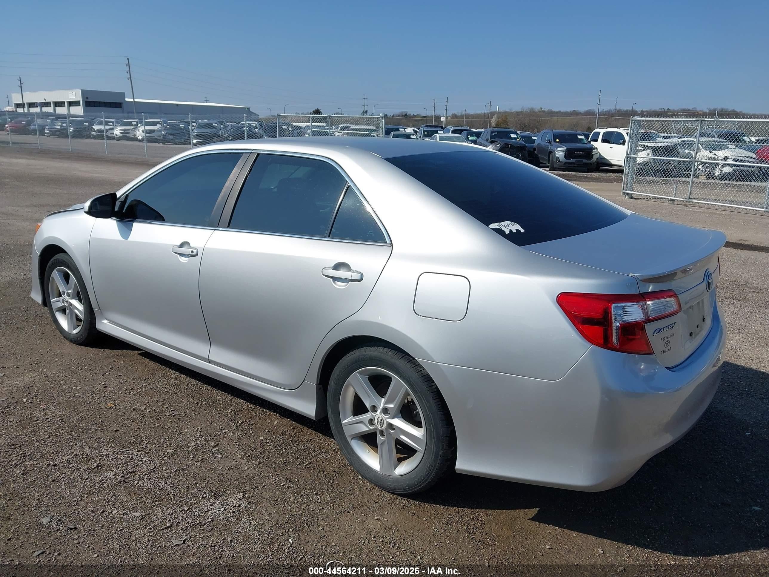 2013 Toyota Camry Se Silver vin: 4T1BF1FK4DU218409