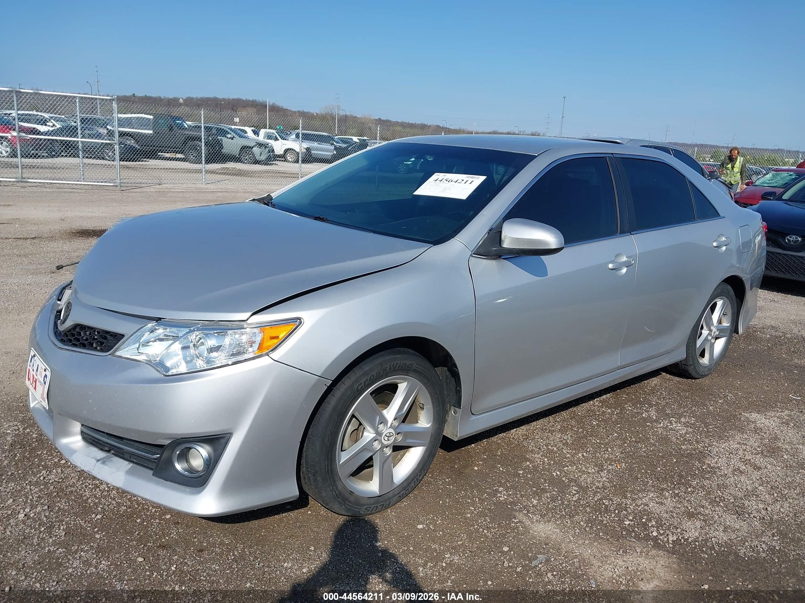 2013 Toyota Camry Se Silver vin: 4T1BF1FK4DU218409