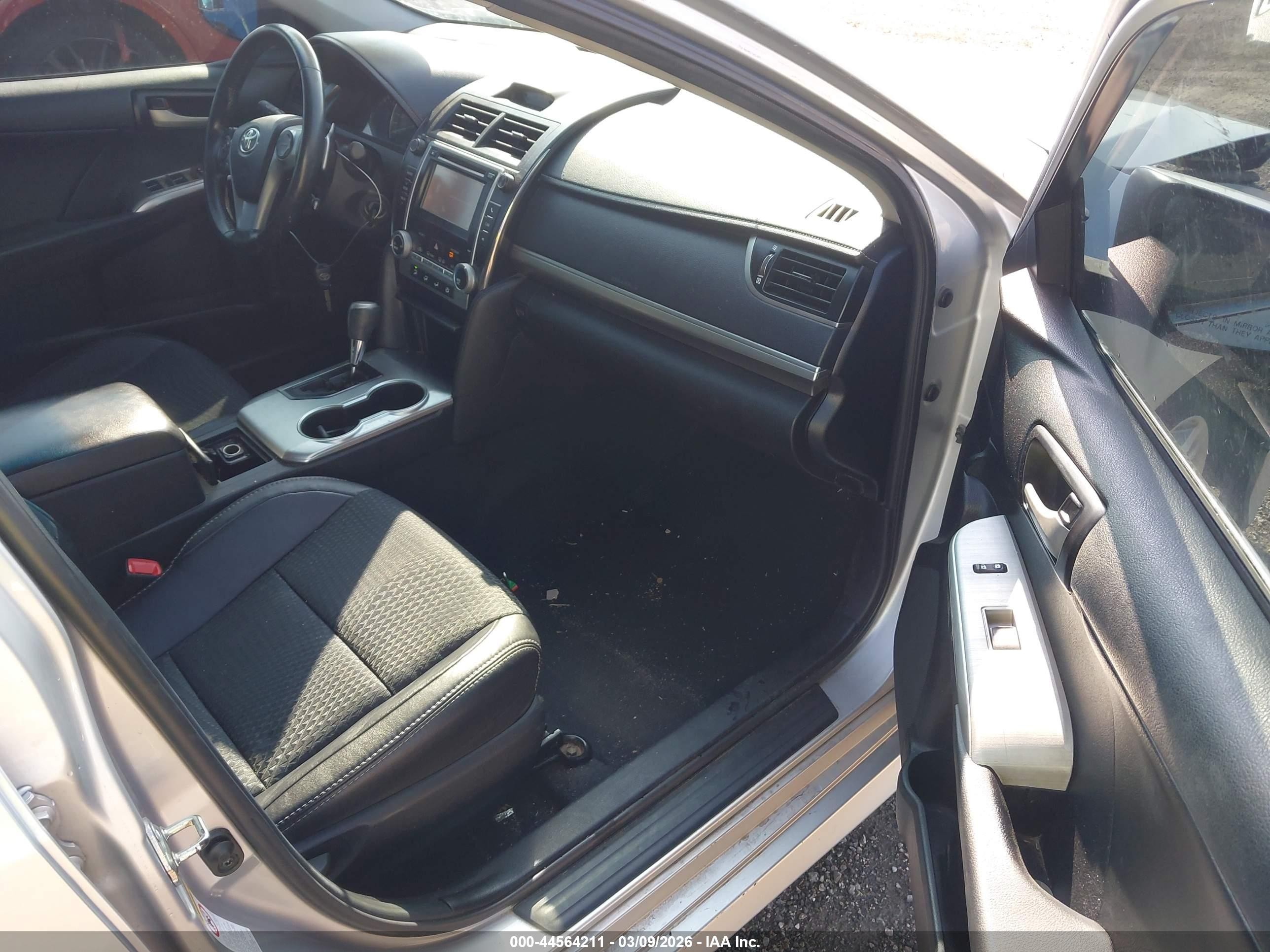 2013 Toyota Camry Se Silver vin: 4T1BF1FK4DU218409