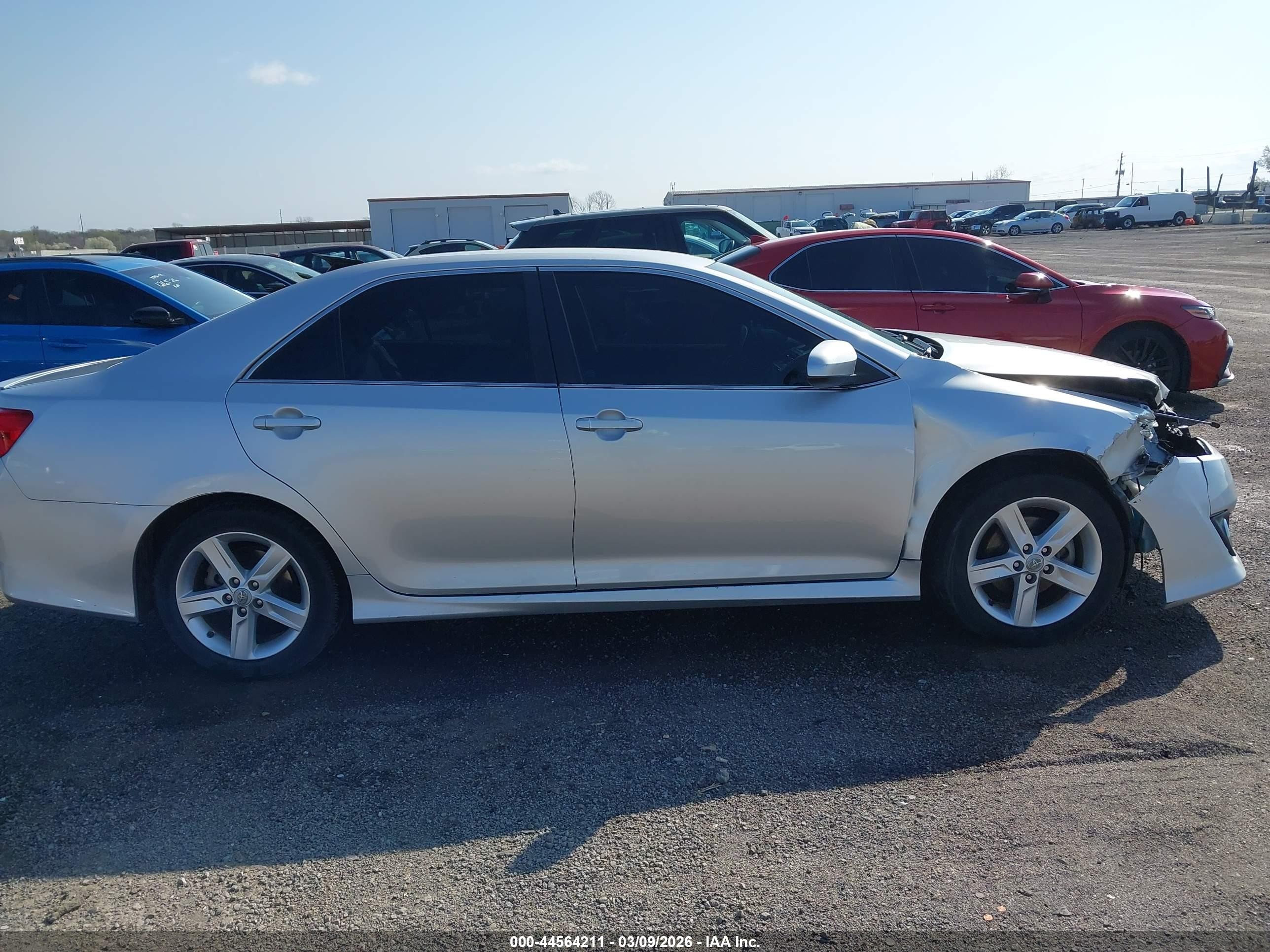 2013 Toyota Camry Se Silver vin: 4T1BF1FK4DU218409