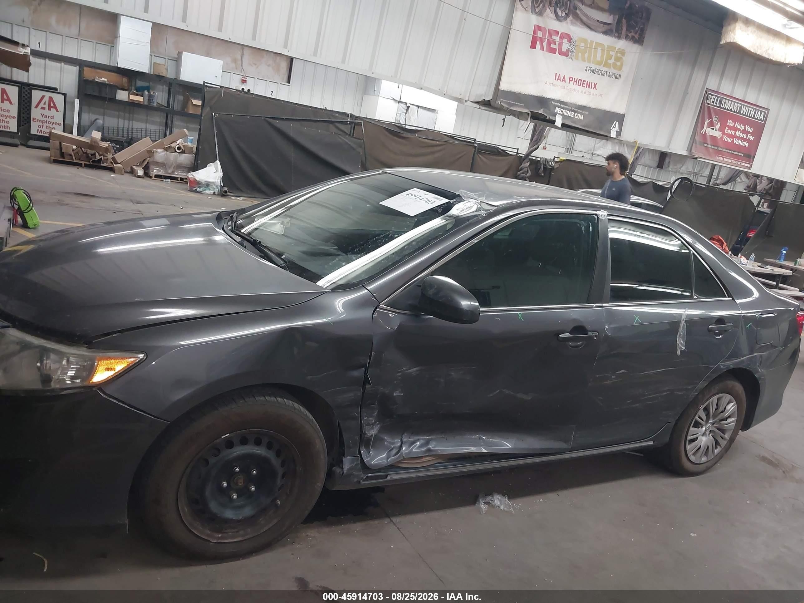 2013 Toyota Camry Le Серый vin: 4T1BF1FK4DU247375