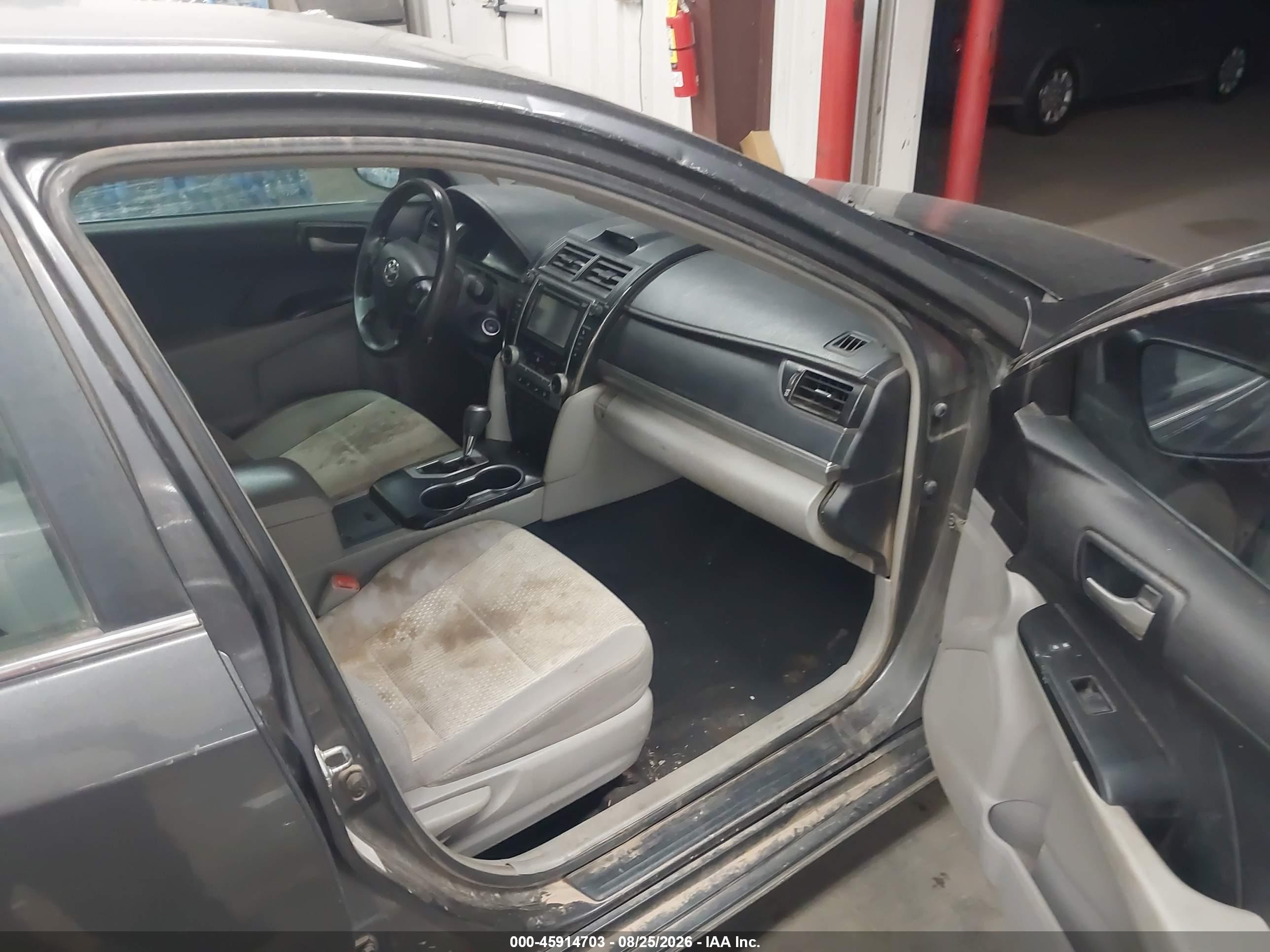 2013 Toyota Camry Le Серый vin: 4T1BF1FK4DU247375