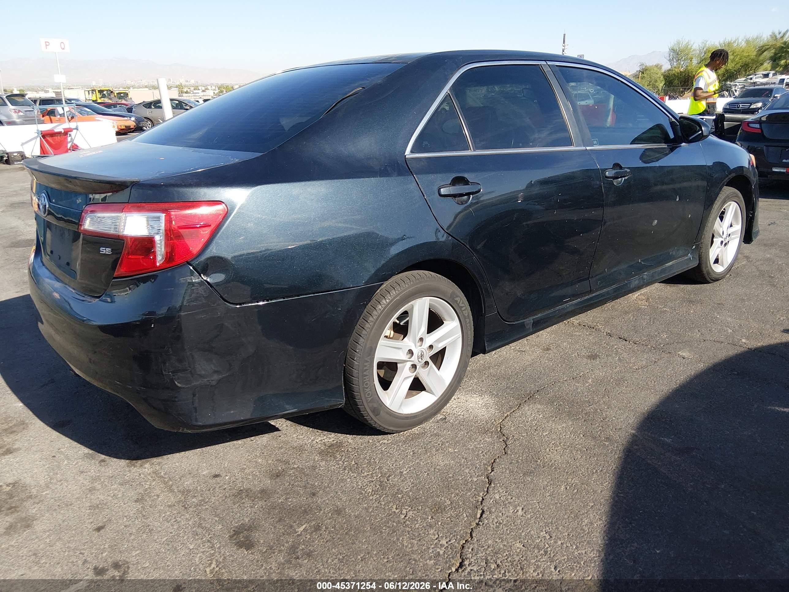 2013 Toyota Camry Se Черный vin: 4T1BF1FK4DU250082