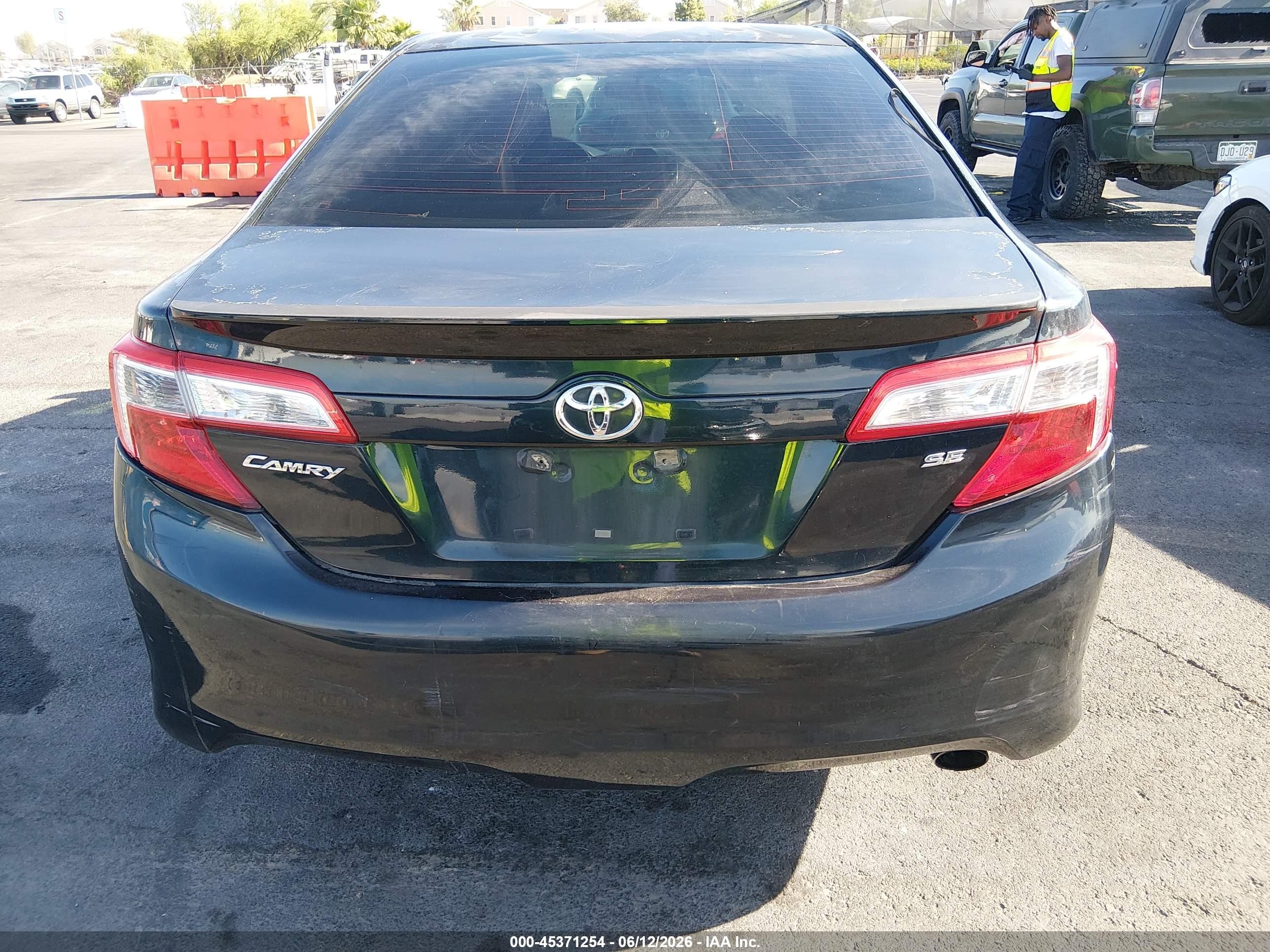 2013 Toyota Camry Se Черный vin: 4T1BF1FK4DU250082