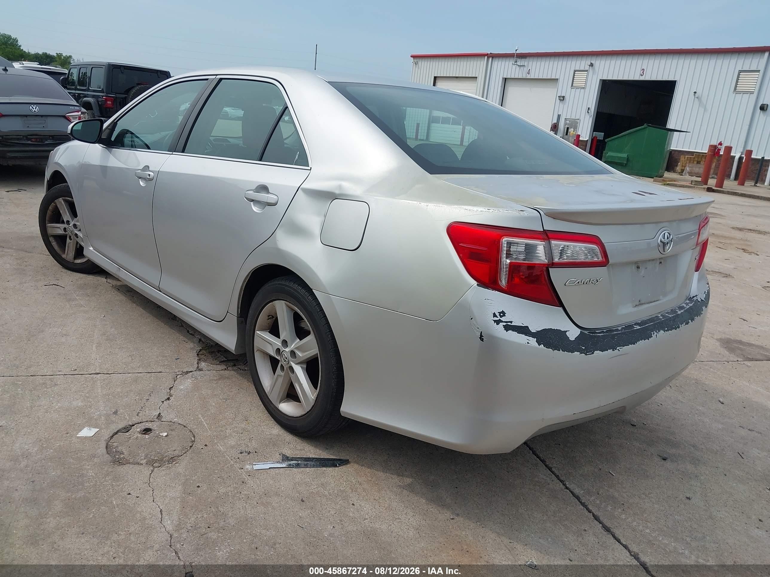 2013 Toyota Camry Se Серебряный vin: 4T1BF1FK4DU255587