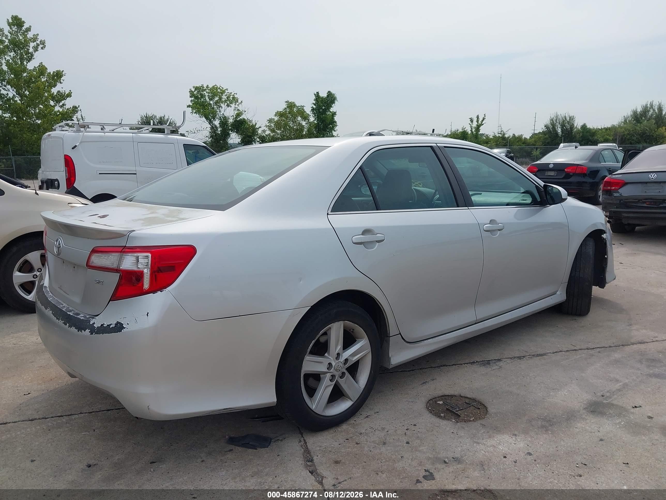 2013 Toyota Camry Se Серебряный vin: 4T1BF1FK4DU255587