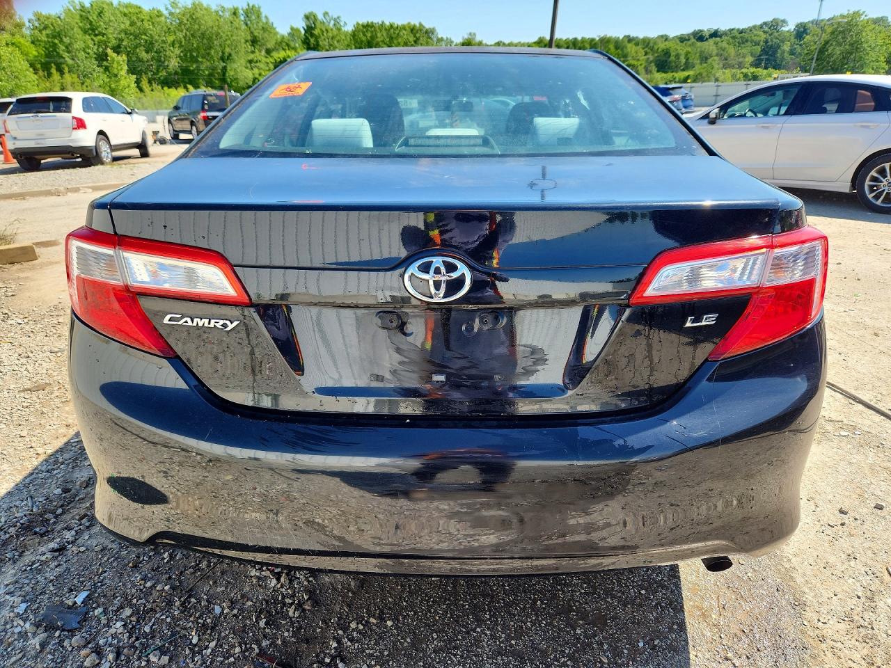 2013 Toyota Camry Le Black vin: 4T1BF1FK4DU260448