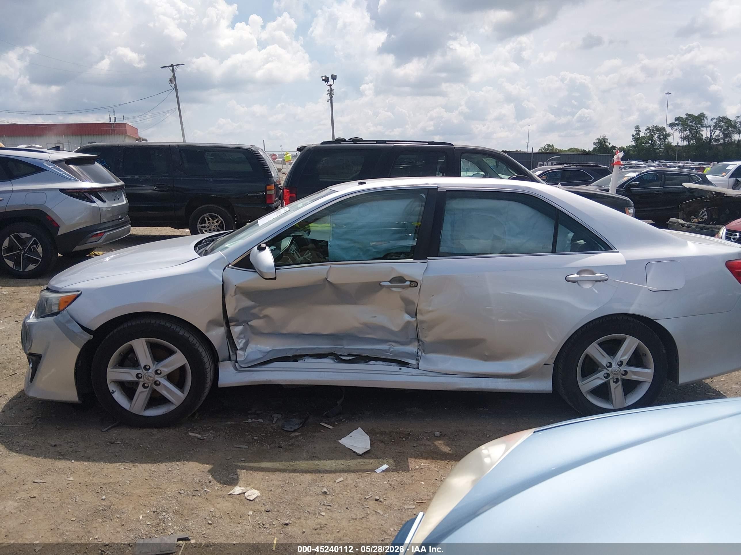 2013 Toyota Camry Se Серебряный vin: 4T1BF1FK4DU274561