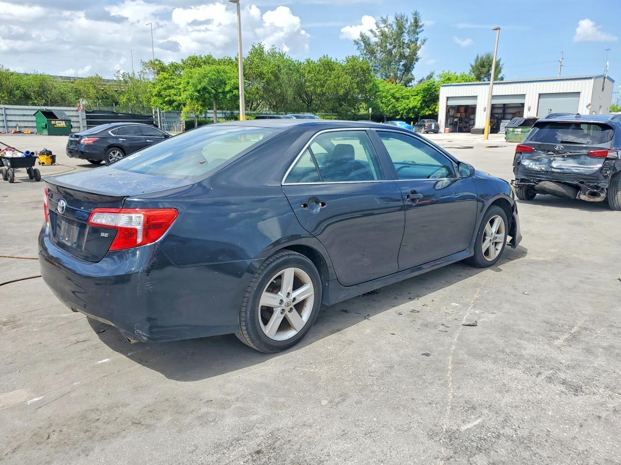 2013 Toyota Camry Se Black vin: 4T1BF1FK4DU278142