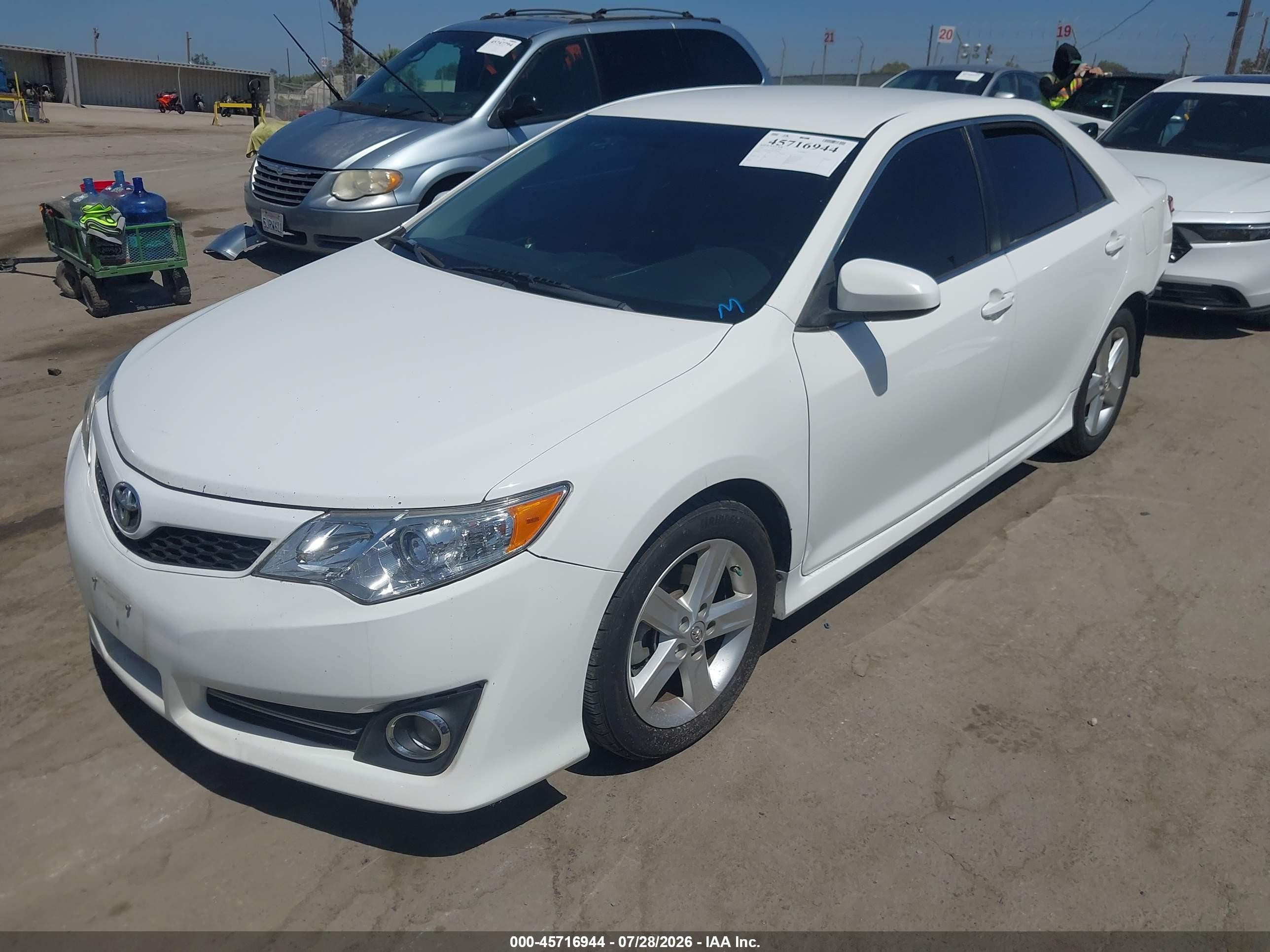 2013 Toyota Camry Se White vin: 4T1BF1FK4DU280828