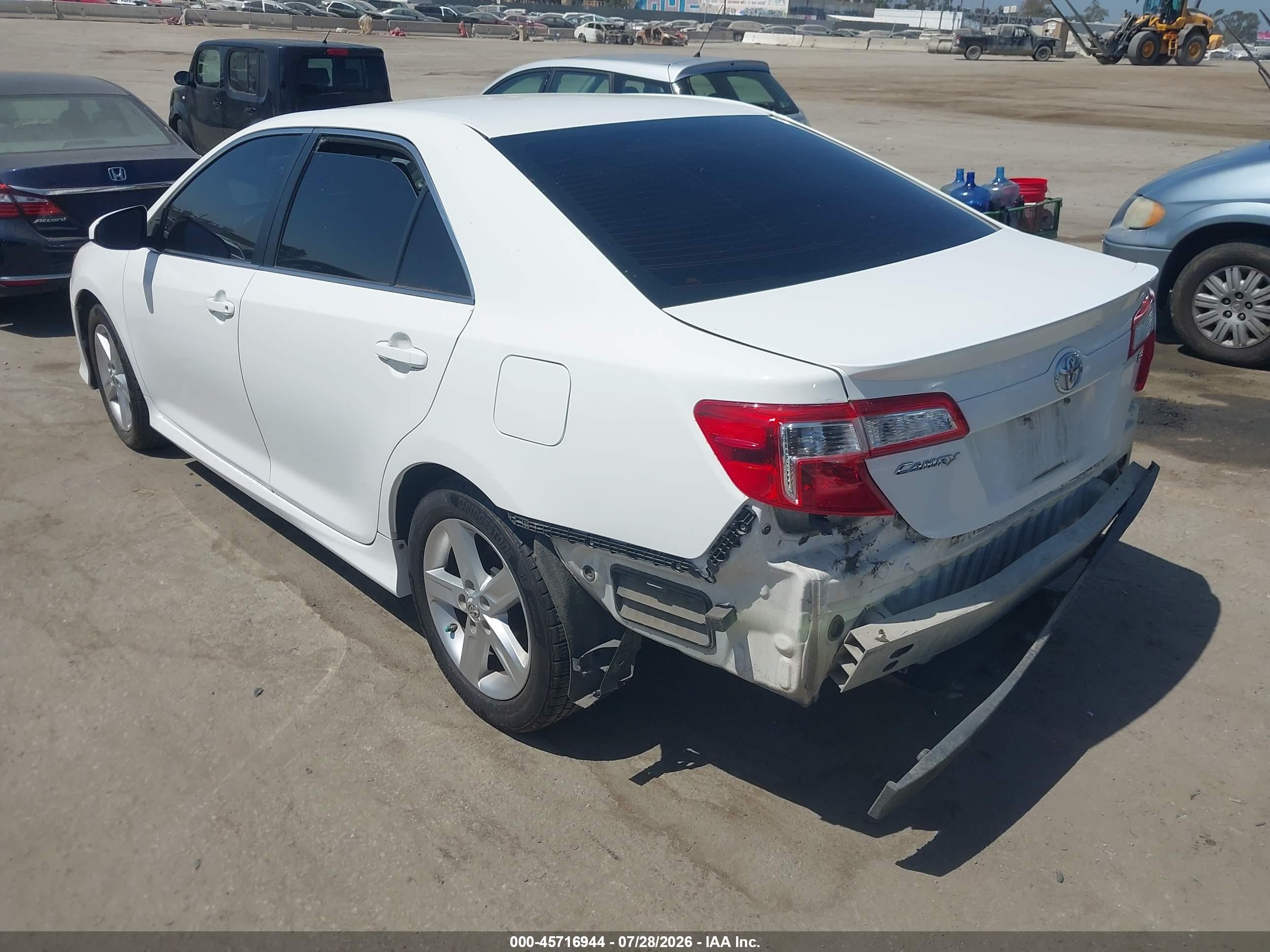 2013 Toyota Camry Se White vin: 4T1BF1FK4DU280828