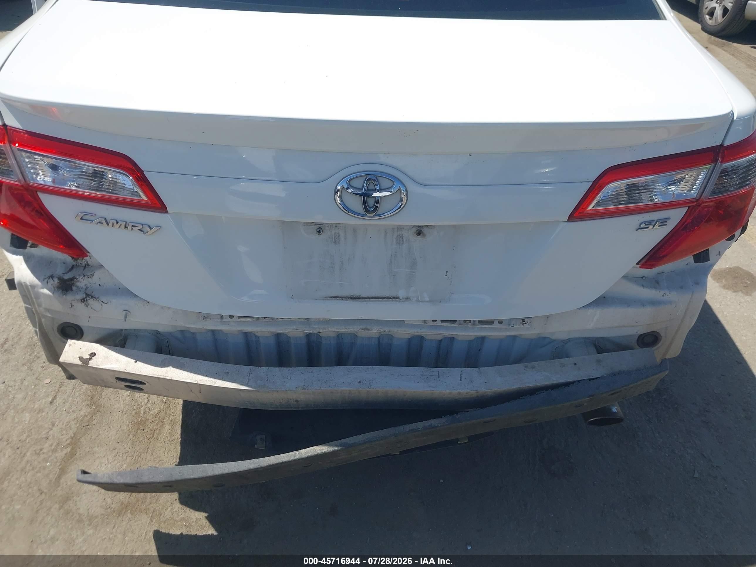 2013 Toyota Camry Se White vin: 4T1BF1FK4DU280828