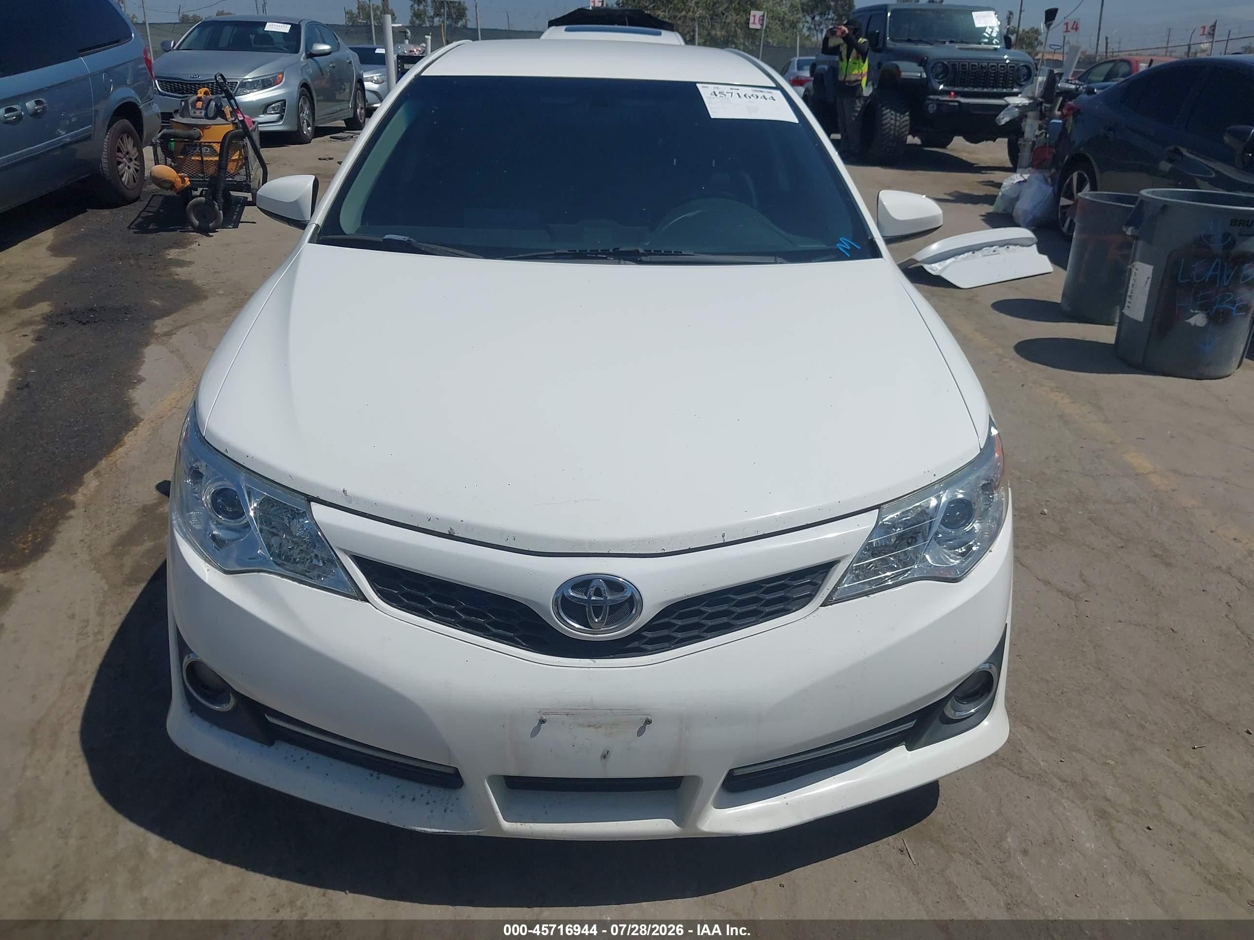 2013 Toyota Camry Se White vin: 4T1BF1FK4DU280828