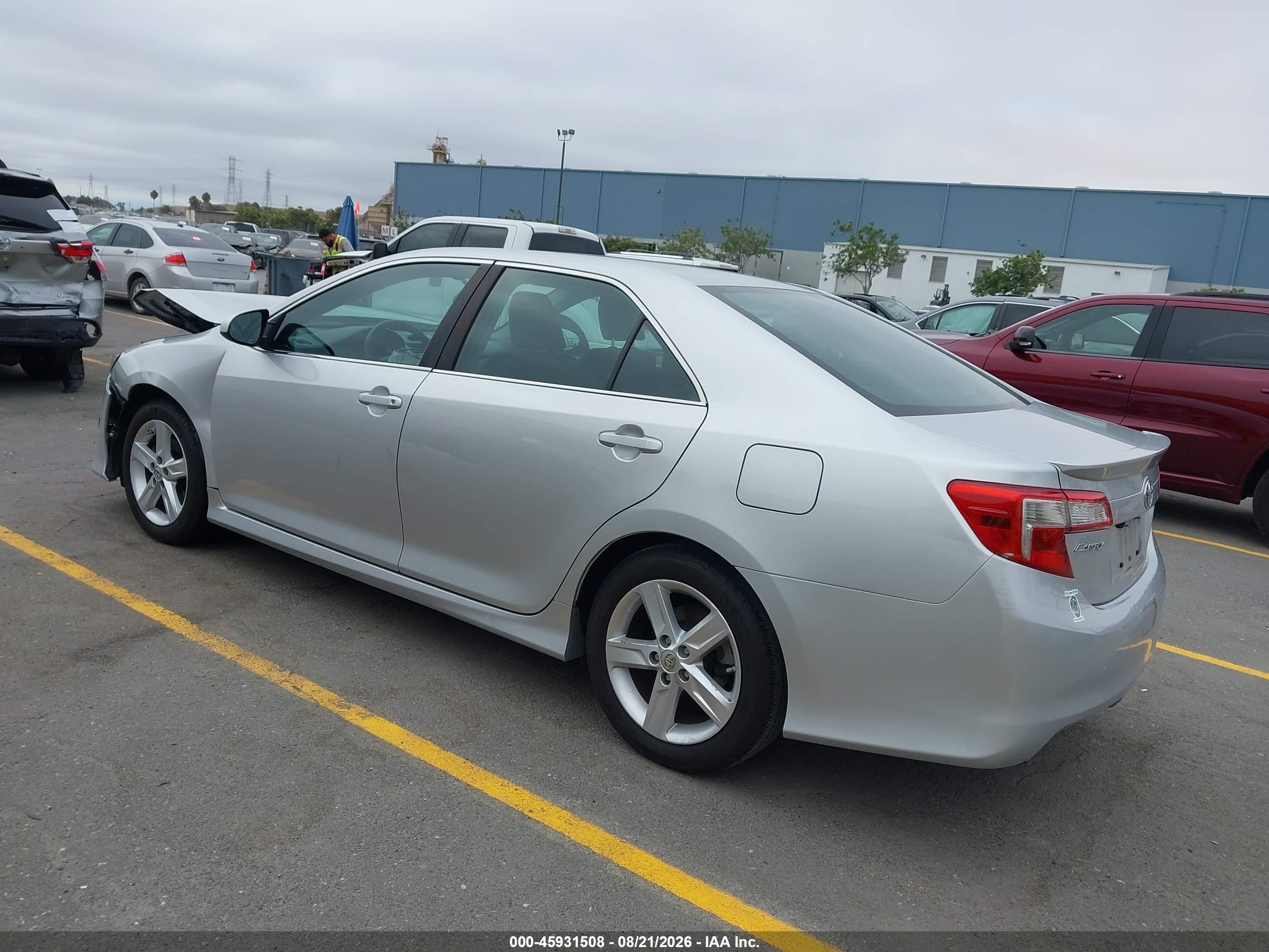 2013 Toyota Camry Se Серебряный vin: 4T1BF1FK4DU294681