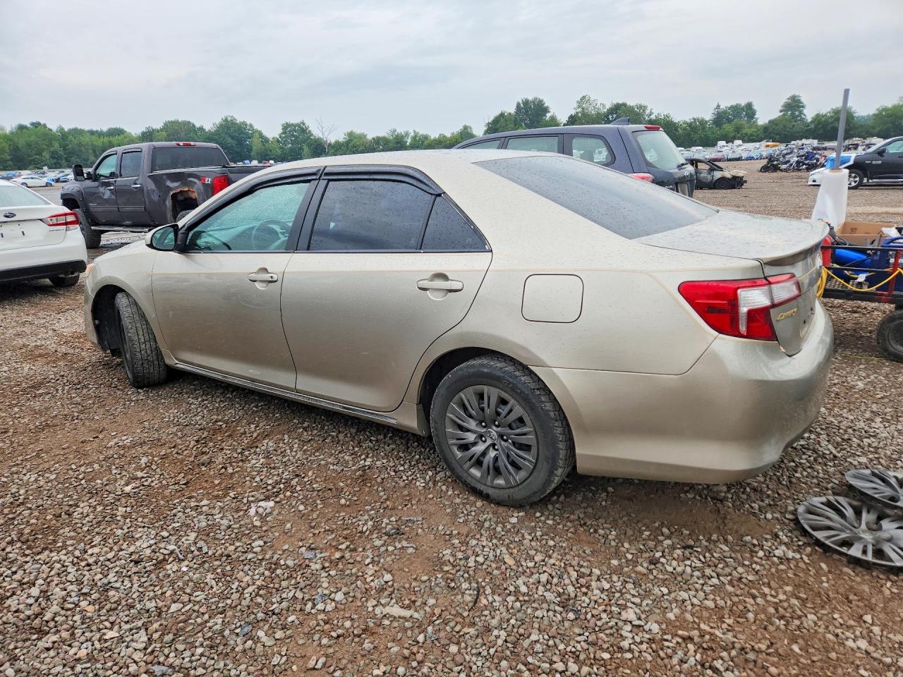 2013 Toyota Camry Le Beige vin: 4T1BF1FK4DU295801