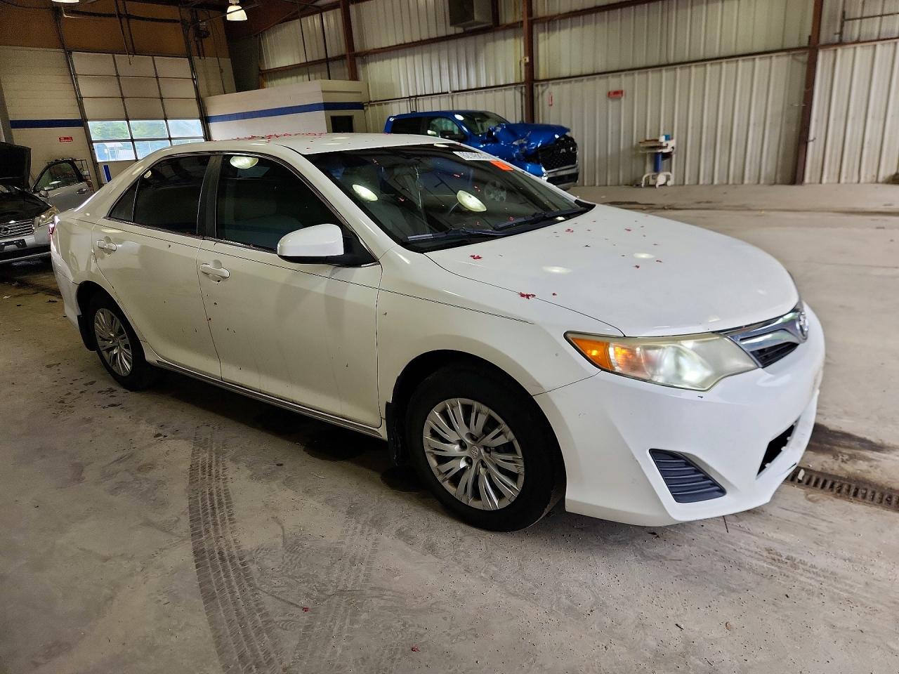 2013 Toyota Camry Le Белый vin: 4T1BF1FK4DU296656