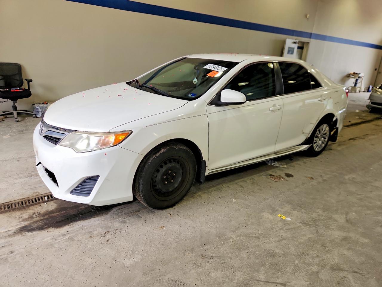 2013 Toyota Camry Le Белый vin: 4T1BF1FK4DU296656