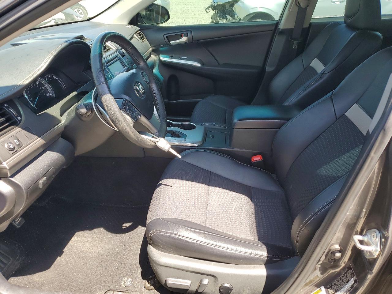 2013 Toyota Camry Se Charcoal vin: 4T1BF1FK4DU638106