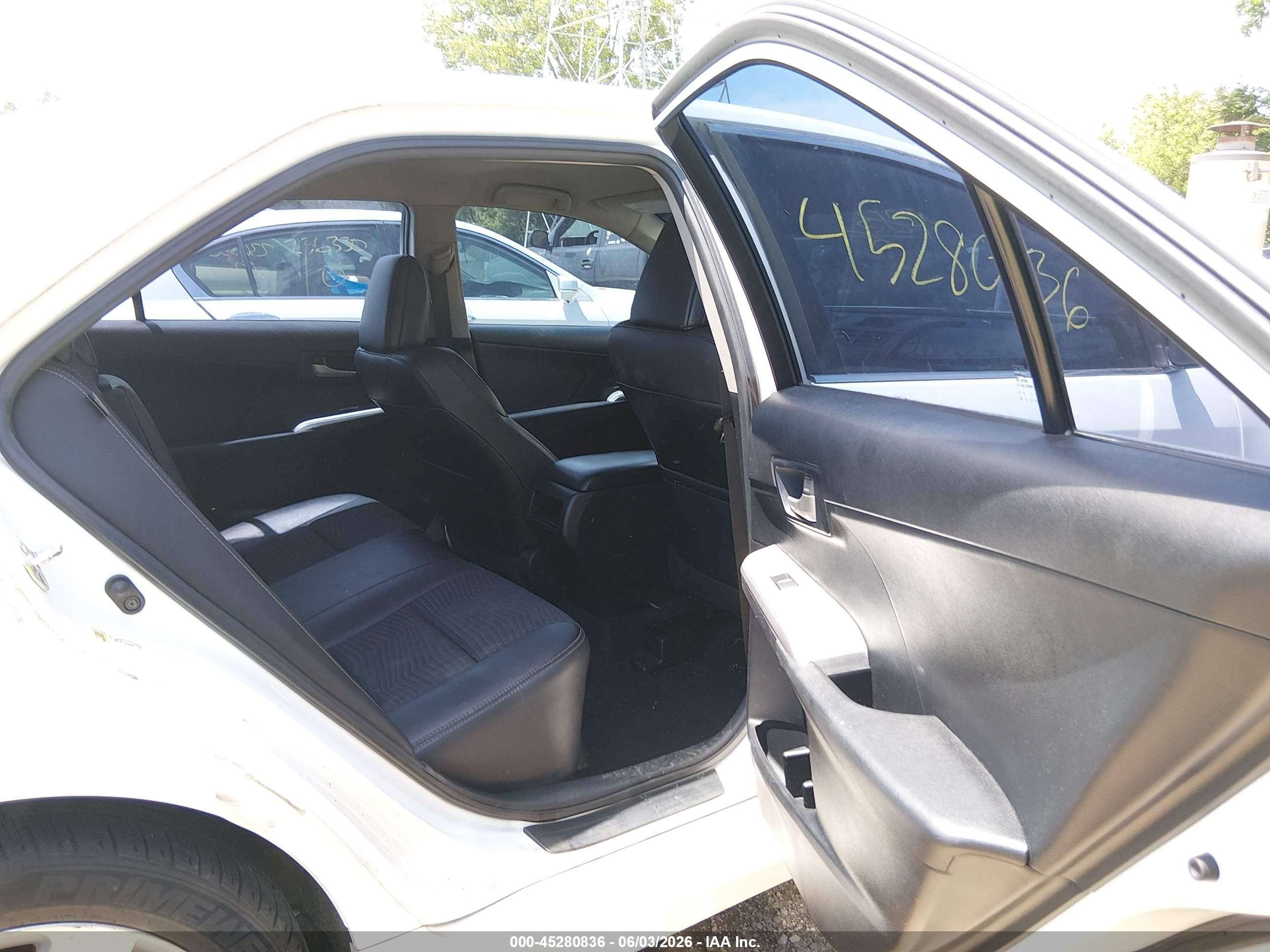 2013 Toyota Camry Se White vin: 4T1BF1FK4DU668917