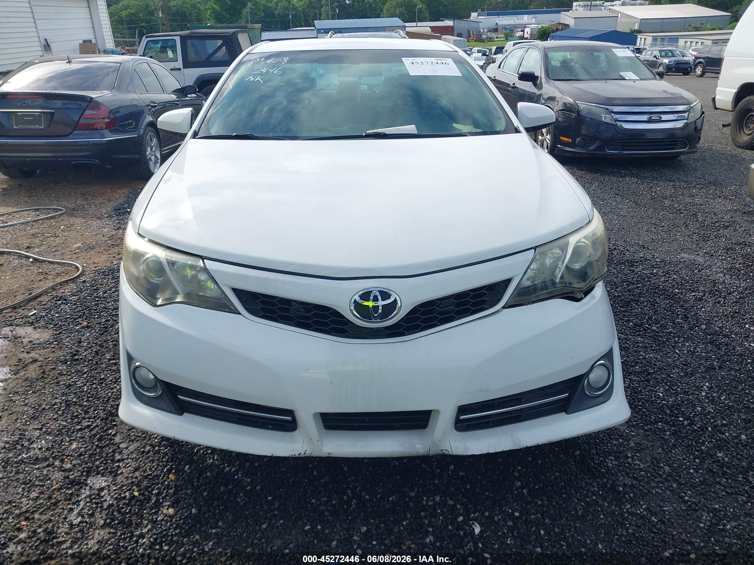 2013 Toyota Camry Se White vin: 4T1BF1FK4DU672174