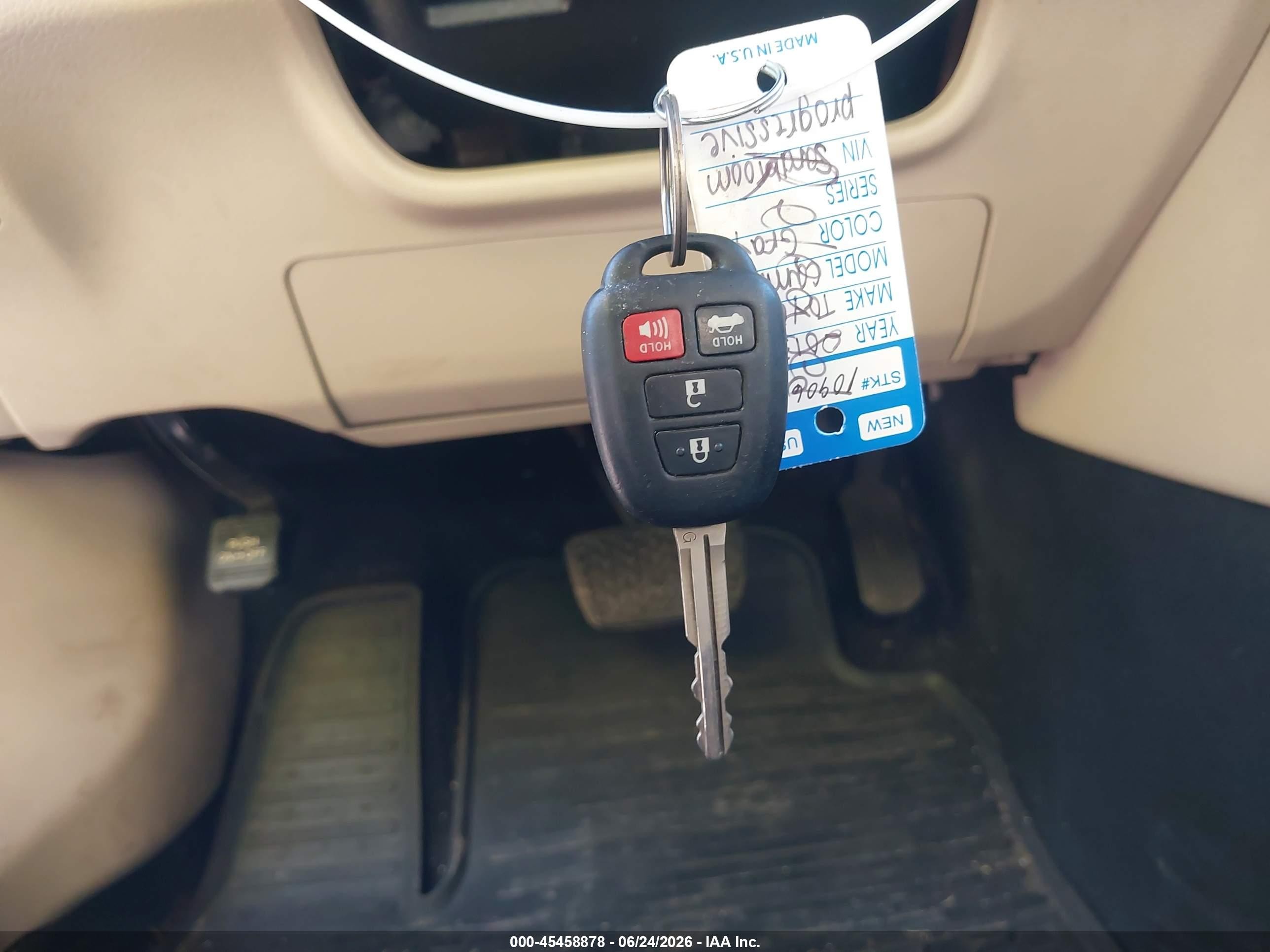 2013 Toyota Camry Le Gray vin: 4T1BF1FK4DU703231