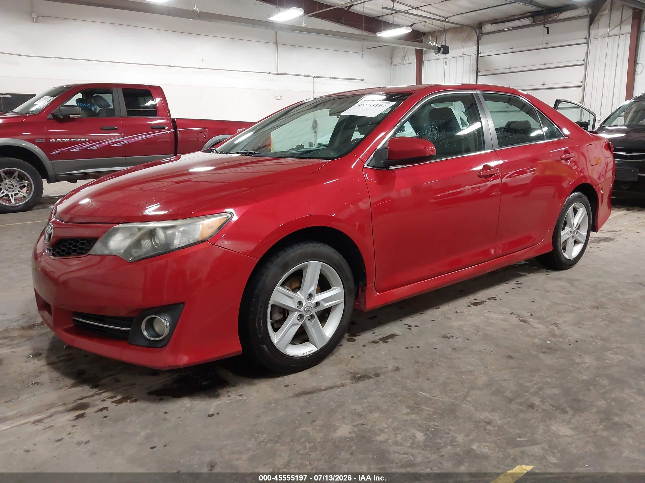 2013 Toyota Camry Se Red vin: 4T1BF1FK4DU704850