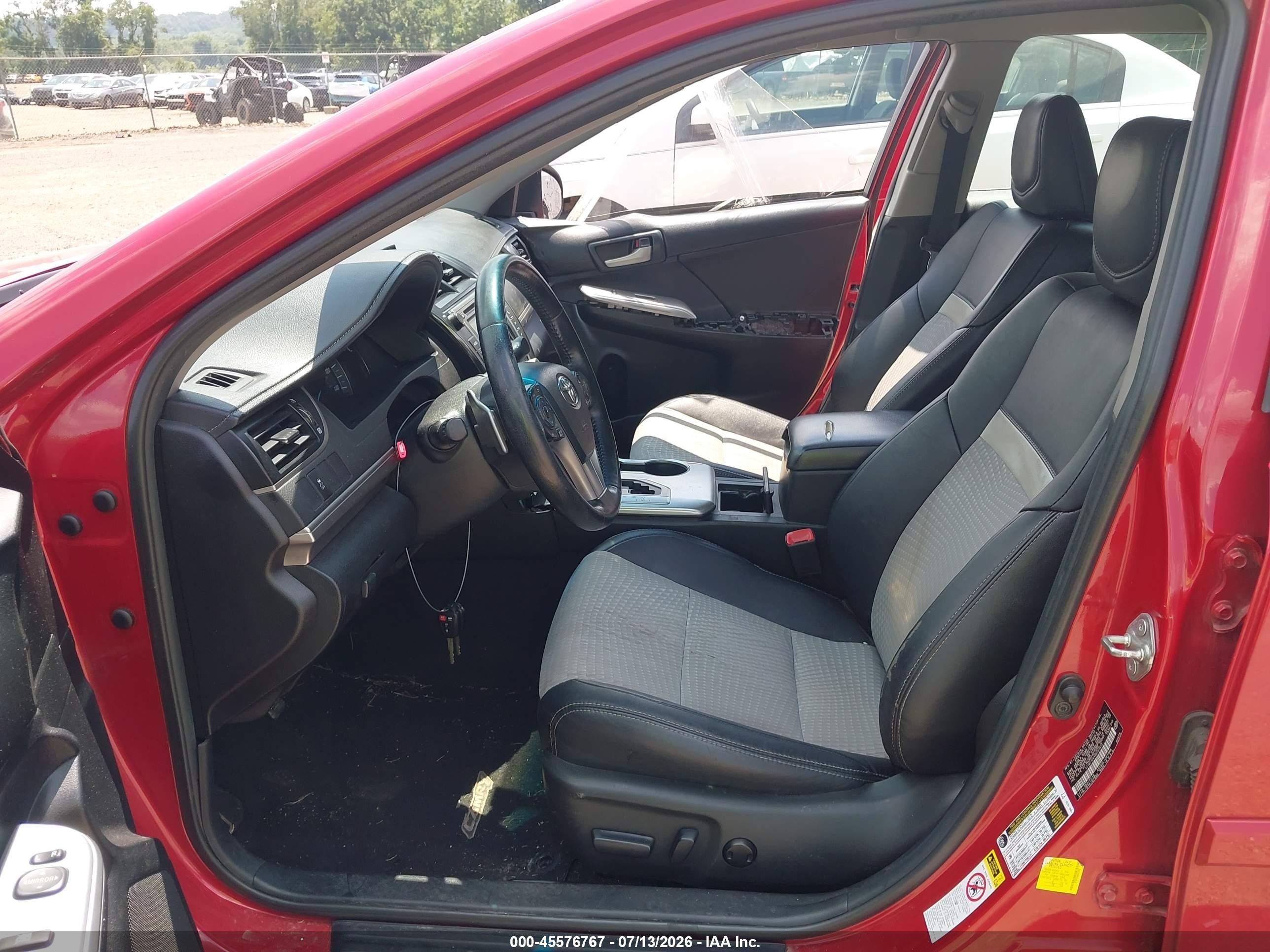 2013 Toyota Camry Se Red vin: 4T1BF1FK4DU721812