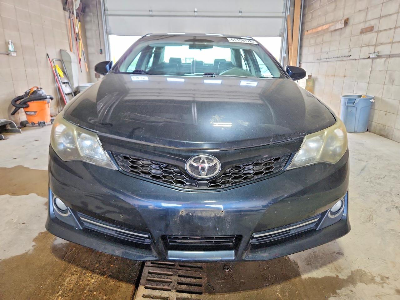 2014 Toyota Camry Se Charcoal vin: 4T1BF1FK4EU307348