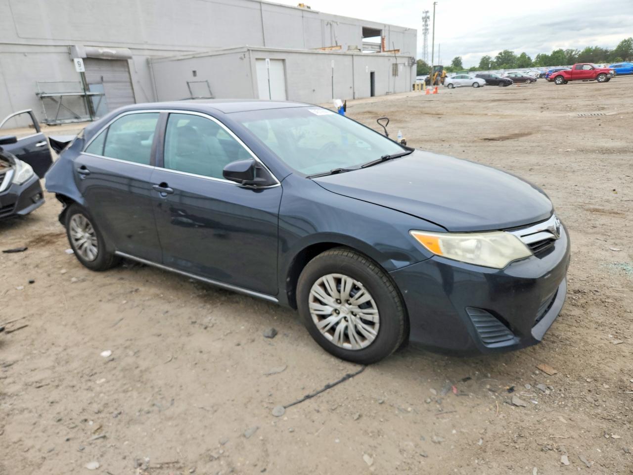 2014 Toyota Camry Le Black vin: 4T1BF1FK4EU311948
