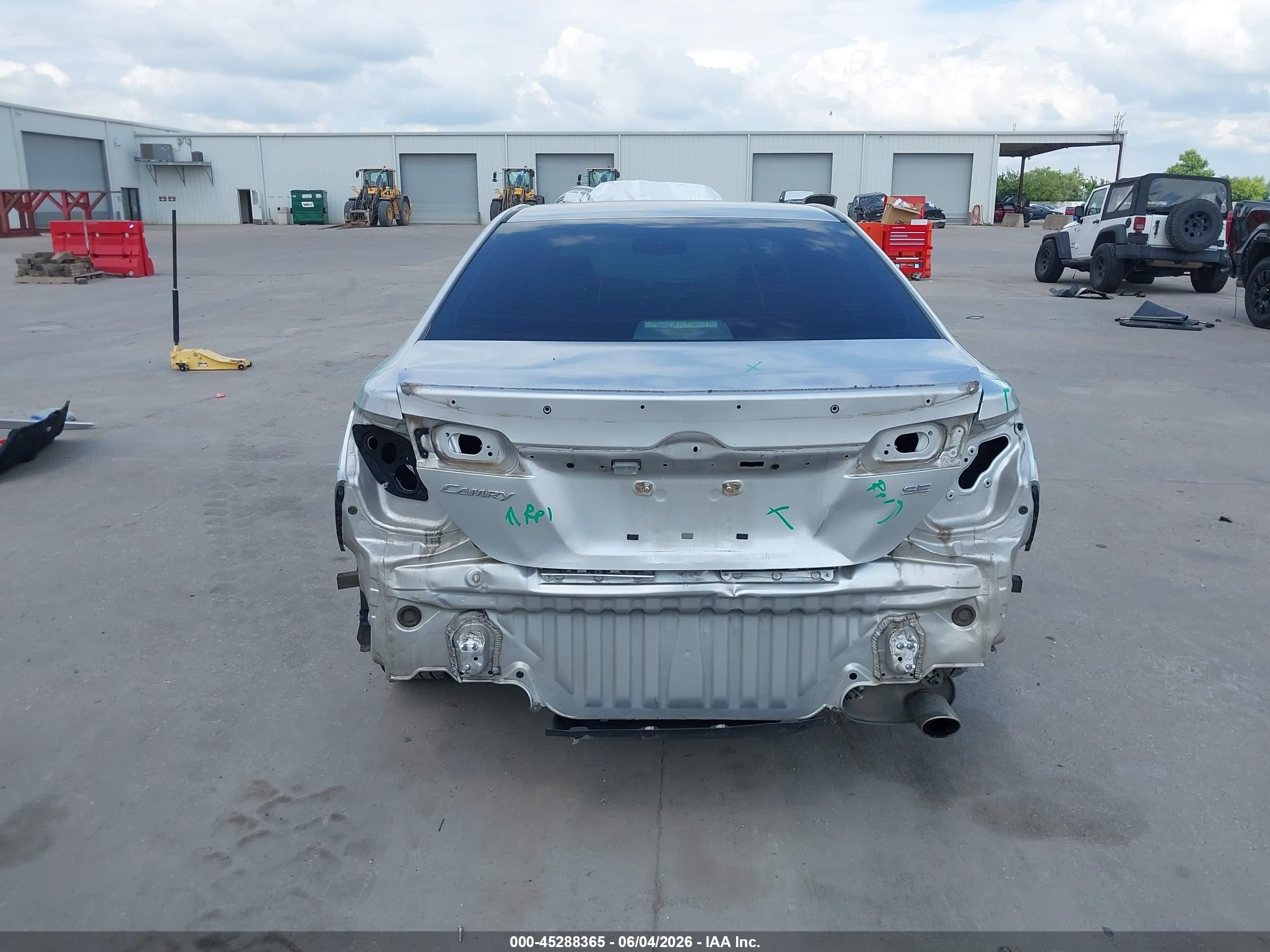2014 Toyota Camry Se Silver vin: 4T1BF1FK4EU319001