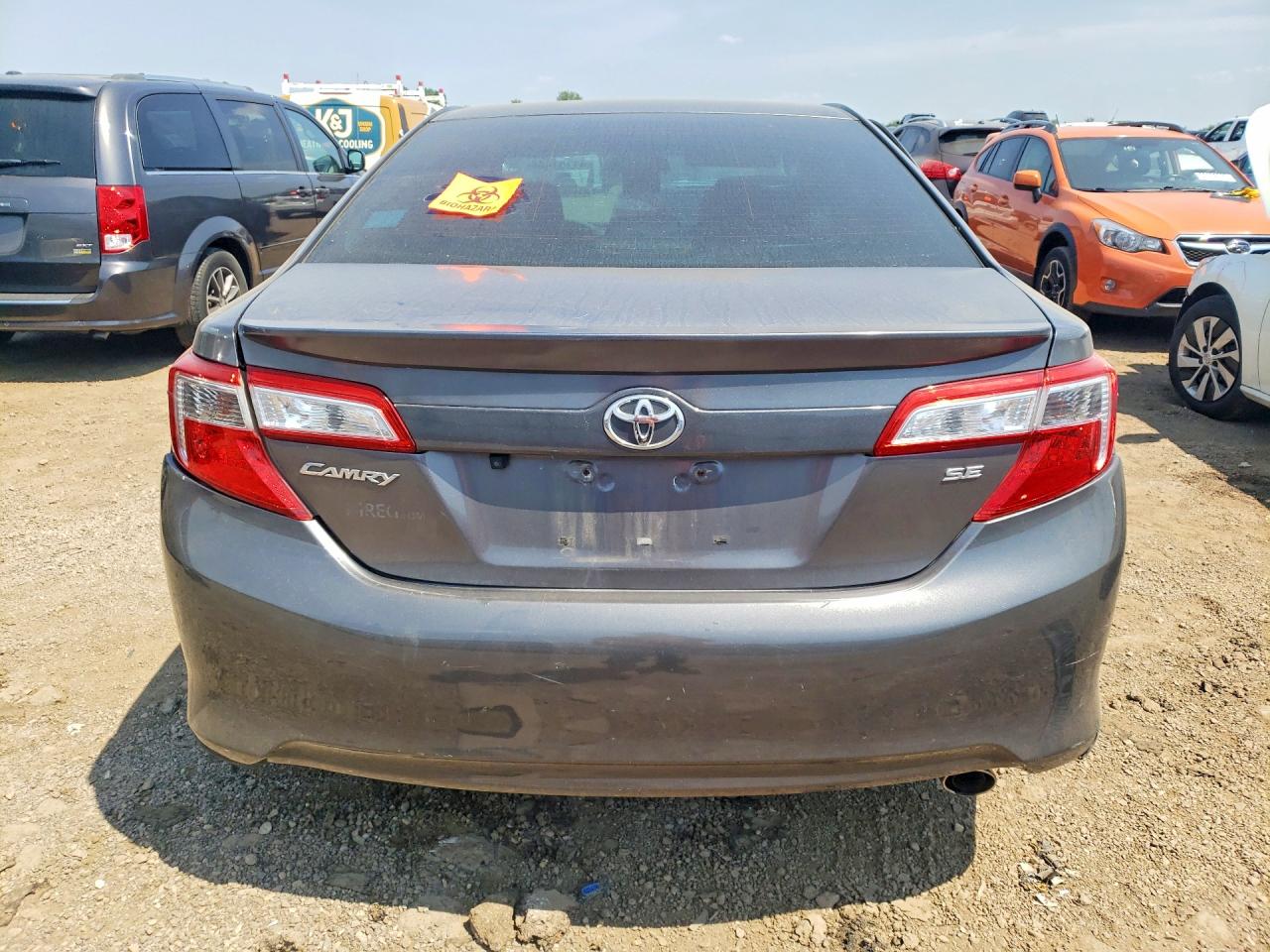 2014 Toyota Camry Se Gray vin: 4T1BF1FK4EU320357