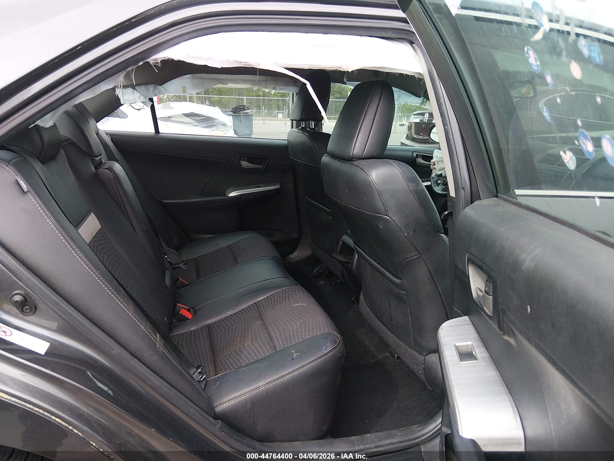 2014 Toyota Camry Se Gray vin: 4T1BF1FK4EU332721
