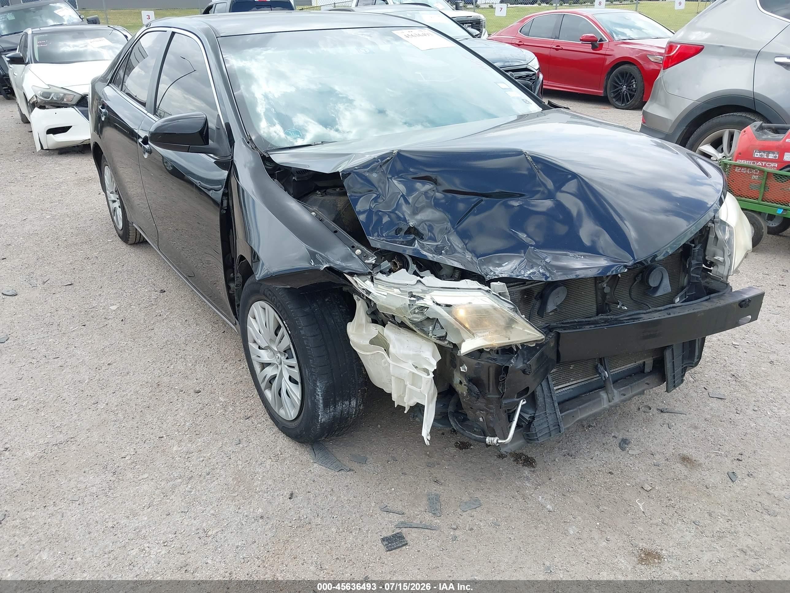 2014 Toyota Camry Le Black vin: 4T1BF1FK4EU352418
