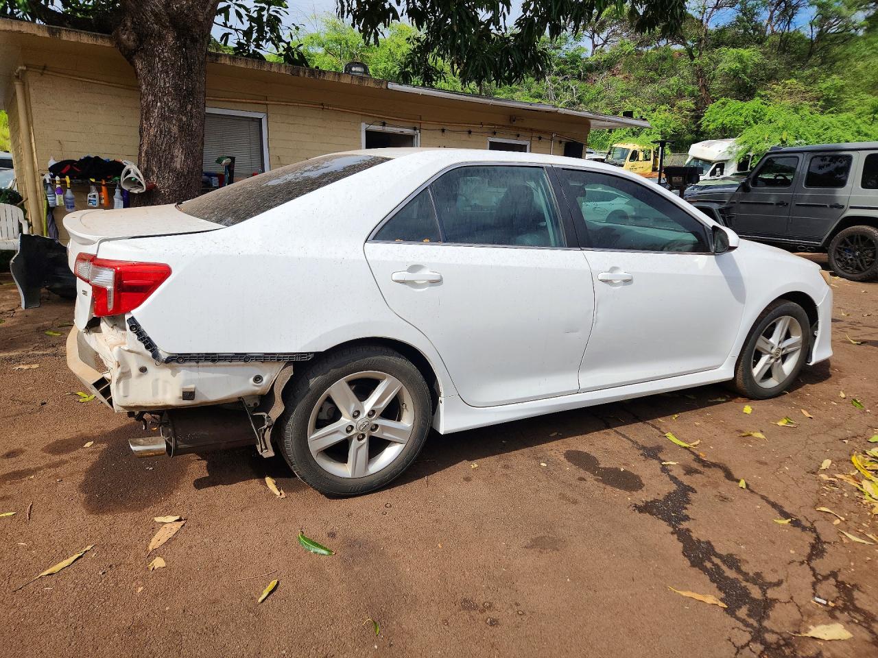 2014 Toyota Camry L White vin: 4T1BF1FK4EU353729