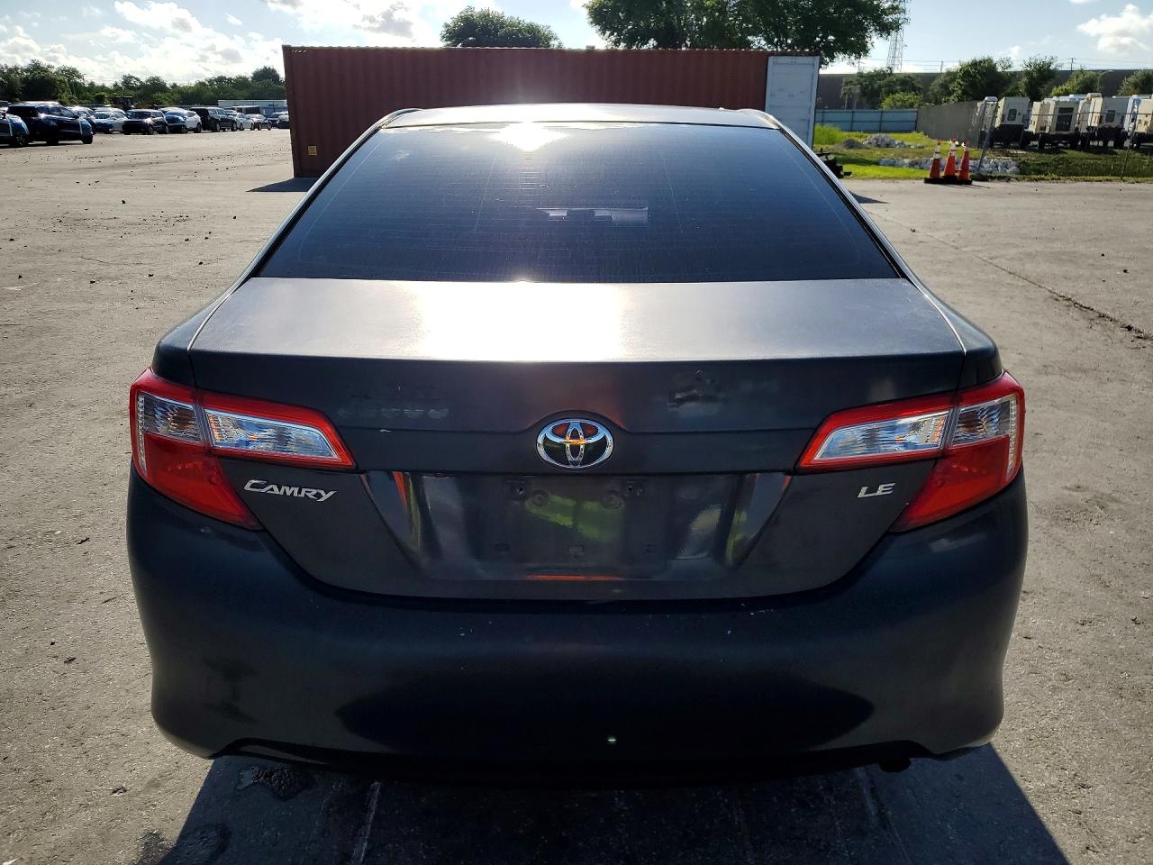 2014 Toyota Camry Le Угольный vin: 4T1BF1FK4EU375696