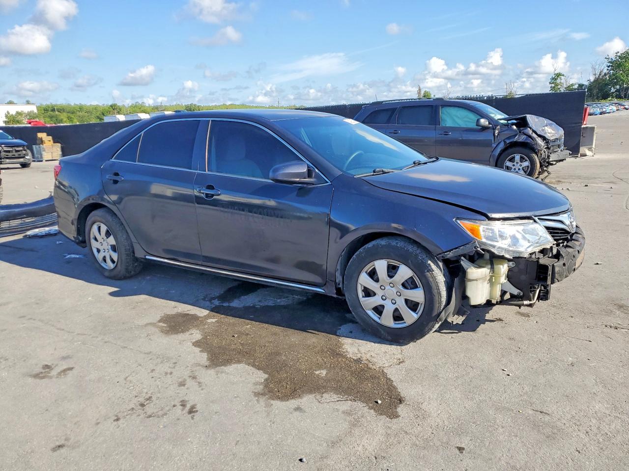 2014 Toyota Camry Le Угольный vin: 4T1BF1FK4EU375696