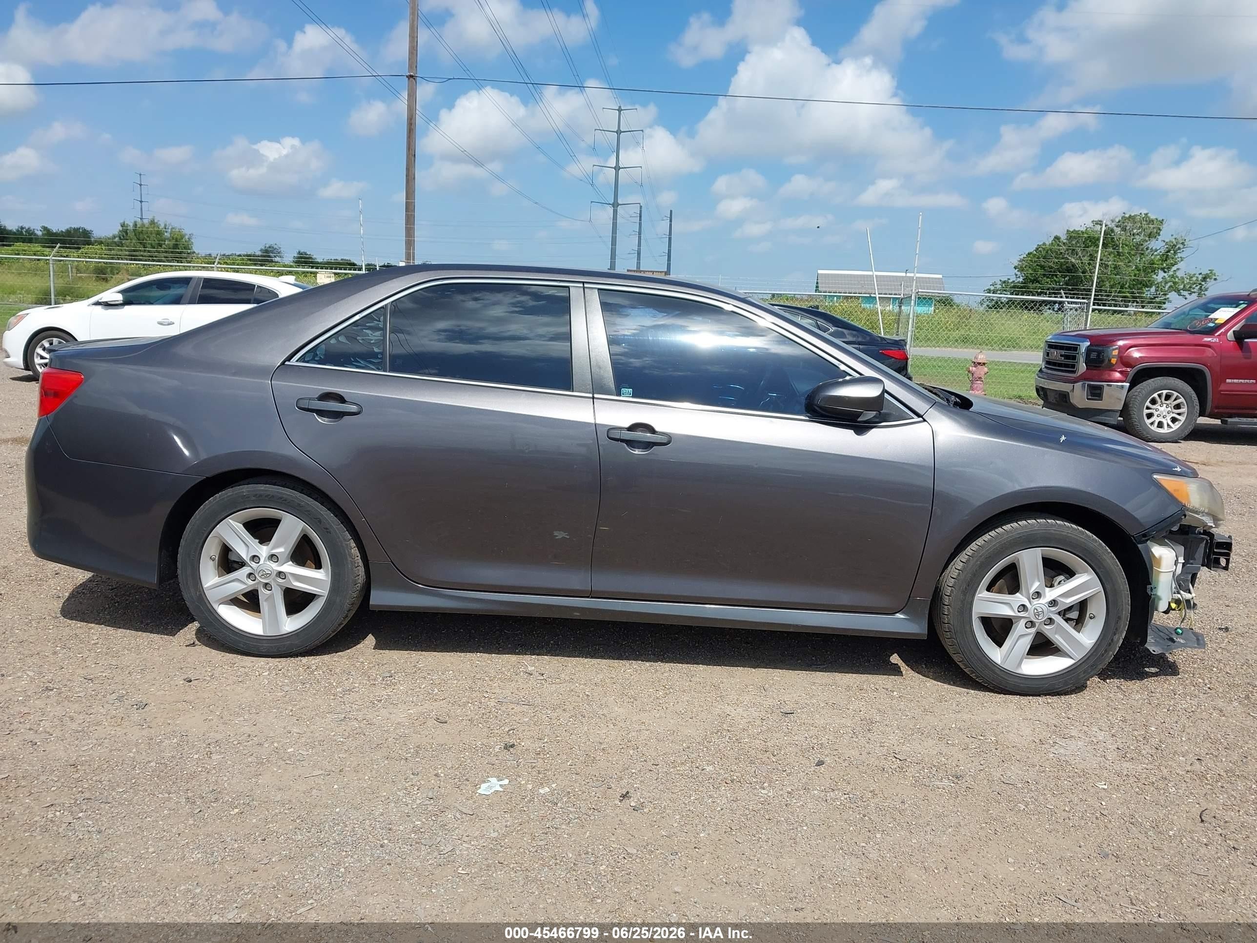 2014 Toyota Camry Se Gray vin: 4T1BF1FK4EU388240