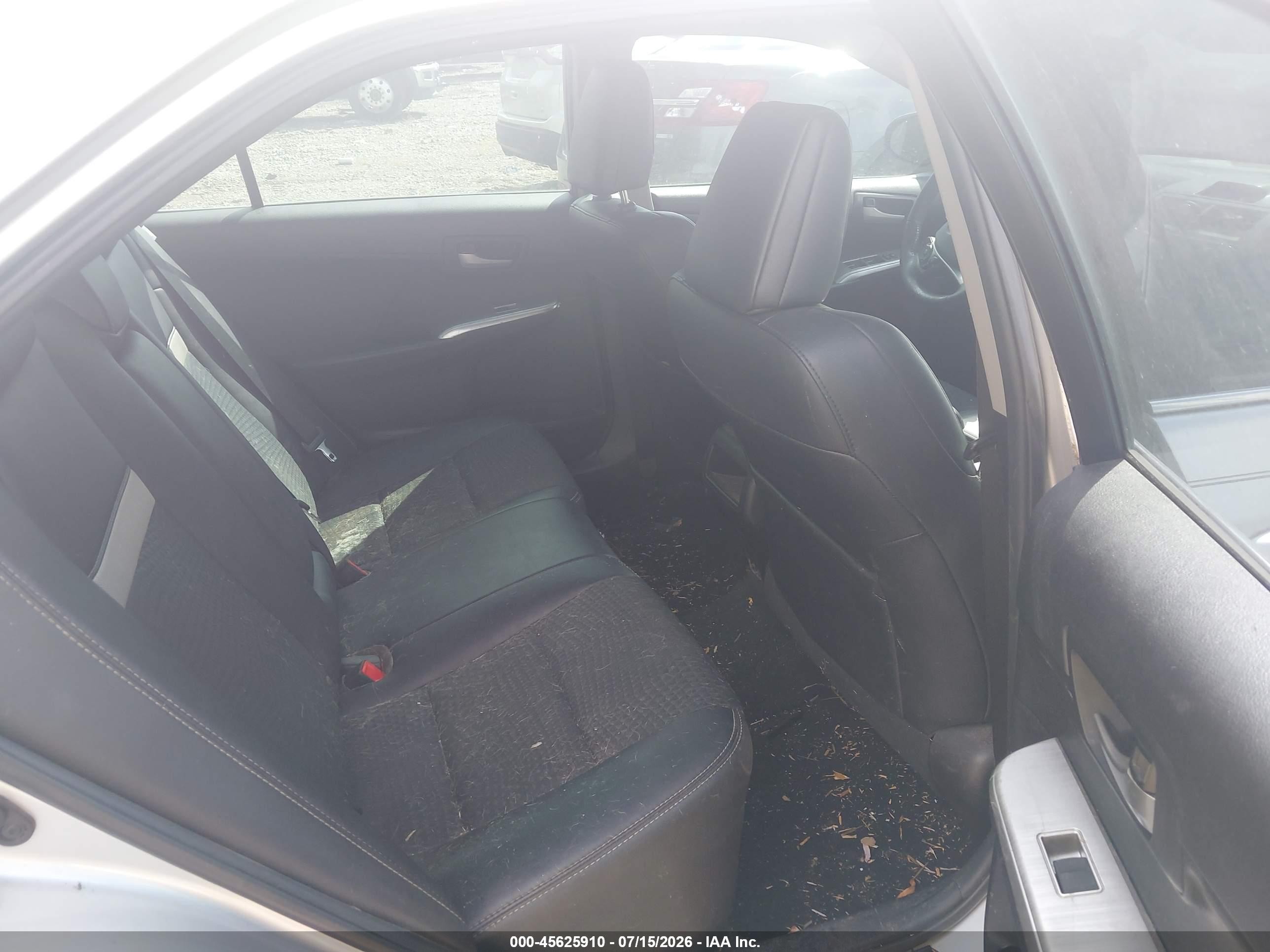 2014 Toyota Camry Se Silver vin: 4T1BF1FK4EU388481