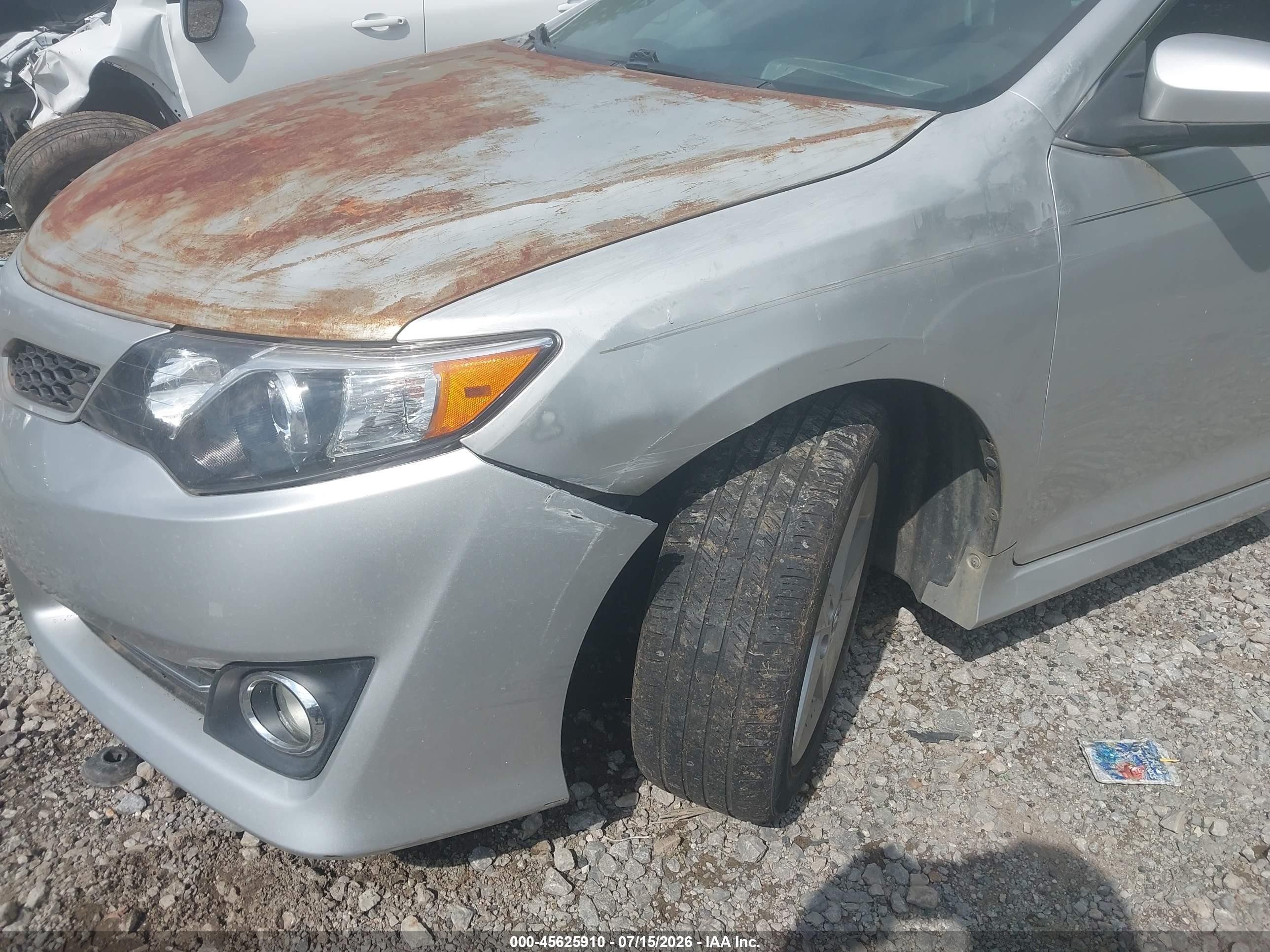 2014 Toyota Camry Se Silver vin: 4T1BF1FK4EU388481