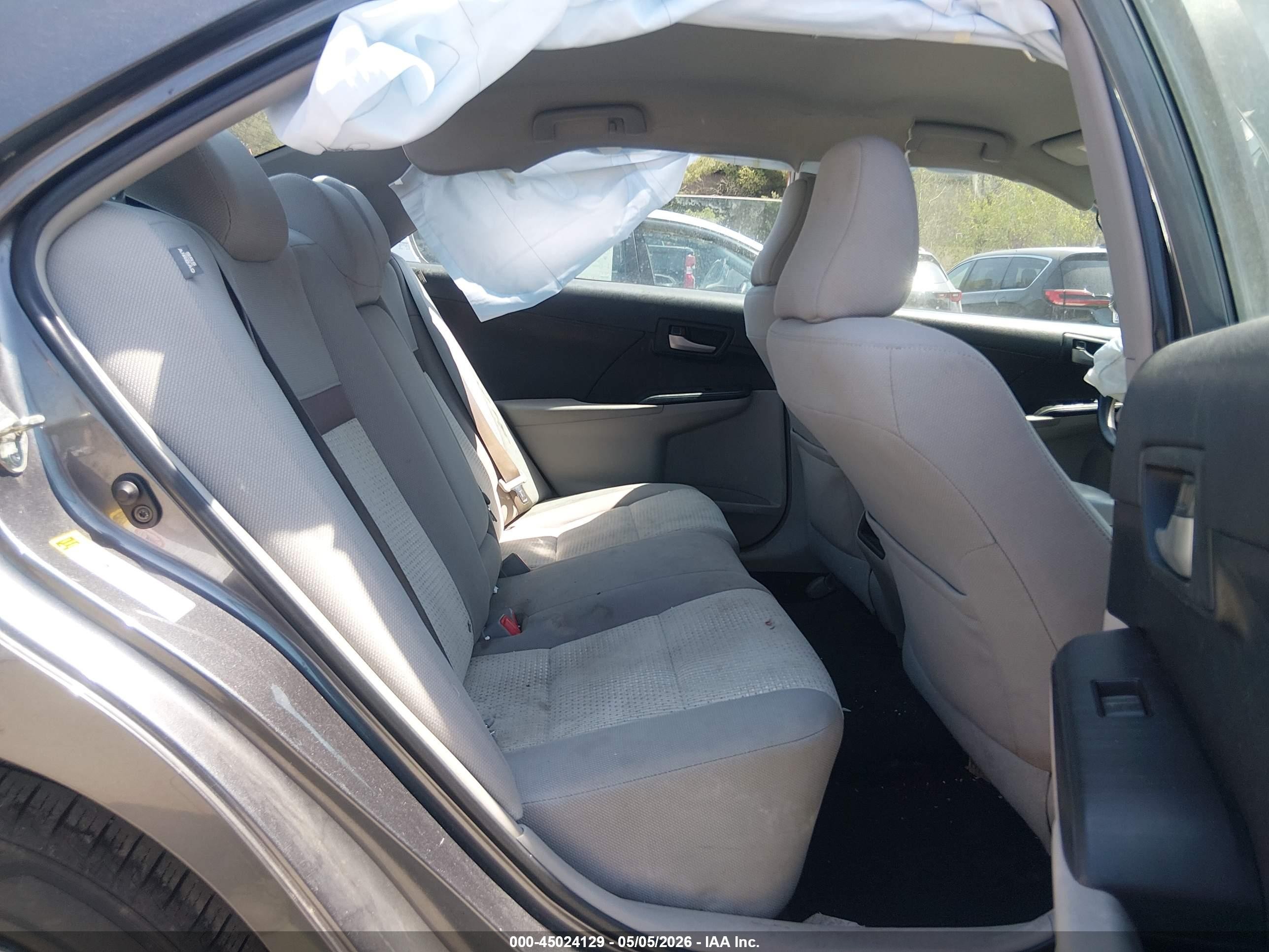 2014 Toyota Camry Le Gray vin: 4T1BF1FK4EU392191