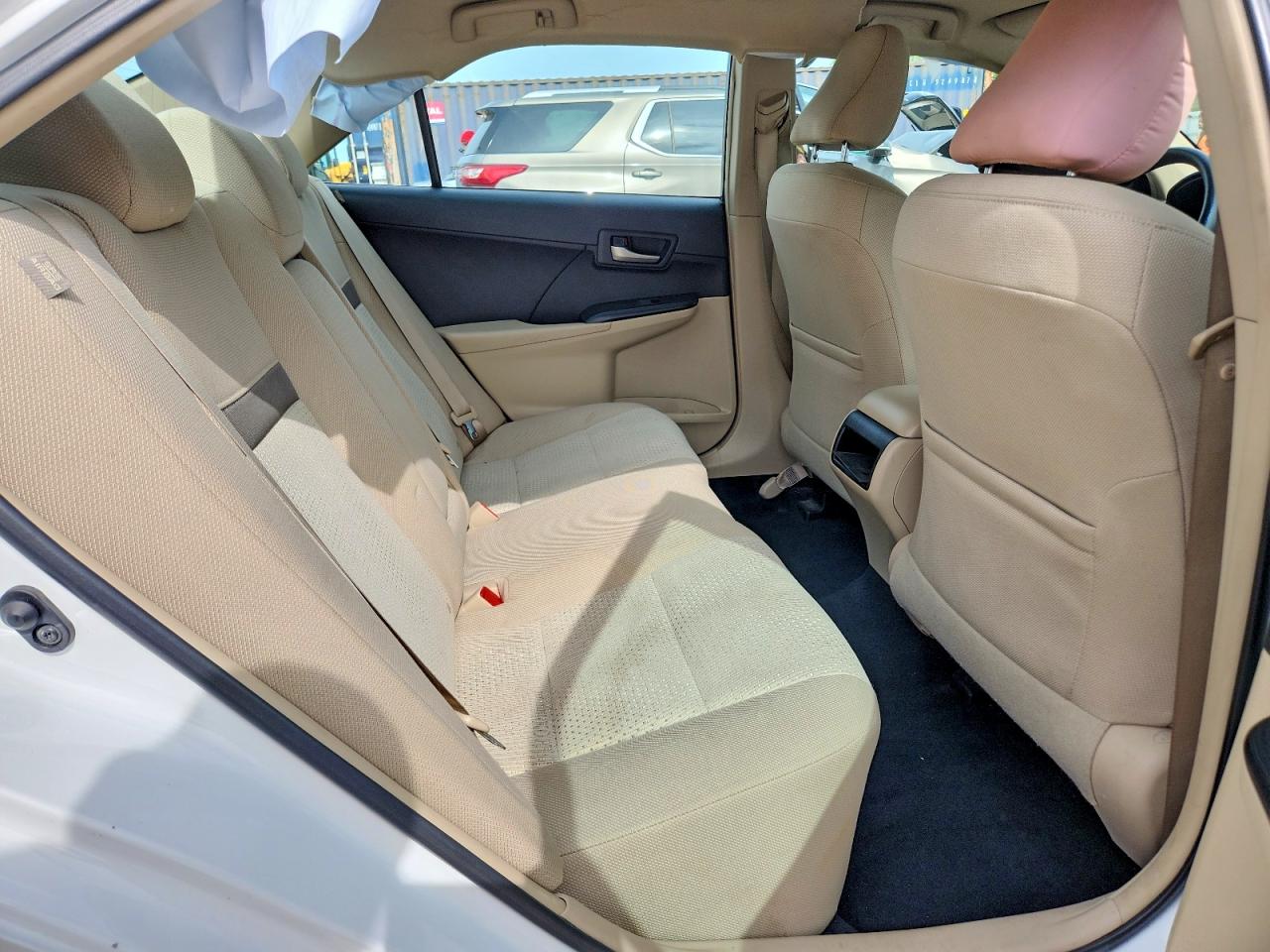 2014 Toyota Camry Le White vin: 4T1BF1FK4EU407661