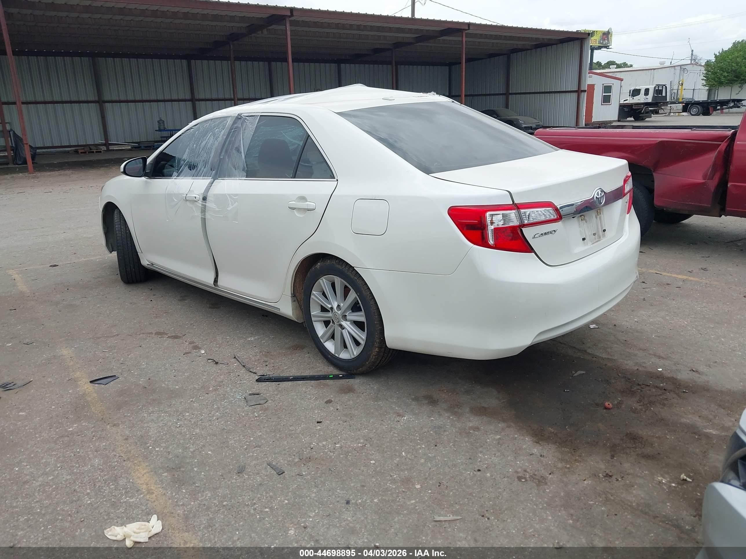 2014 Toyota Camry Xle White vin: 4T1BF1FK4EU409216