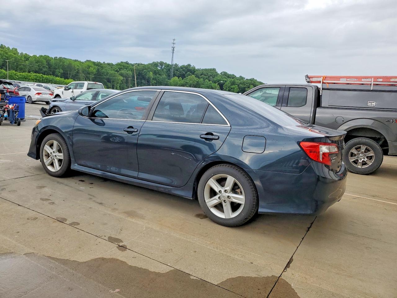2014 Toyota Camry Se Charcoal vin: 4T1BF1FK4EU412455