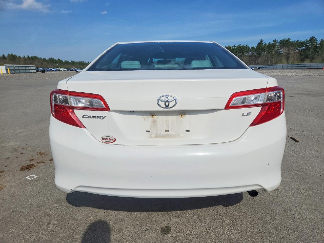 2014 Toyota Camry Le White vin: 4T1BF1FK4EU421060