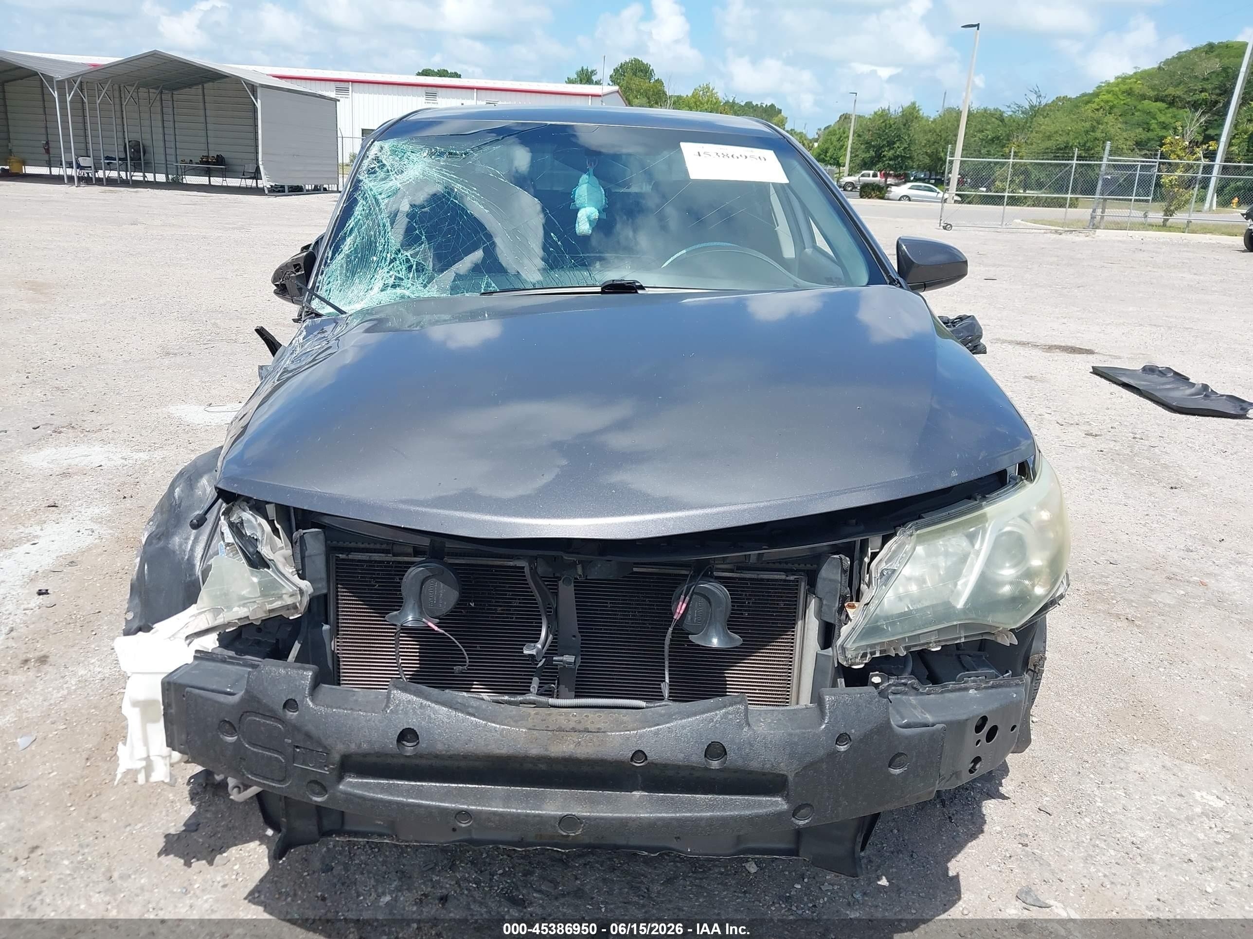 2014 Toyota Camry Se Gray vin: 4T1BF1FK4EU425206