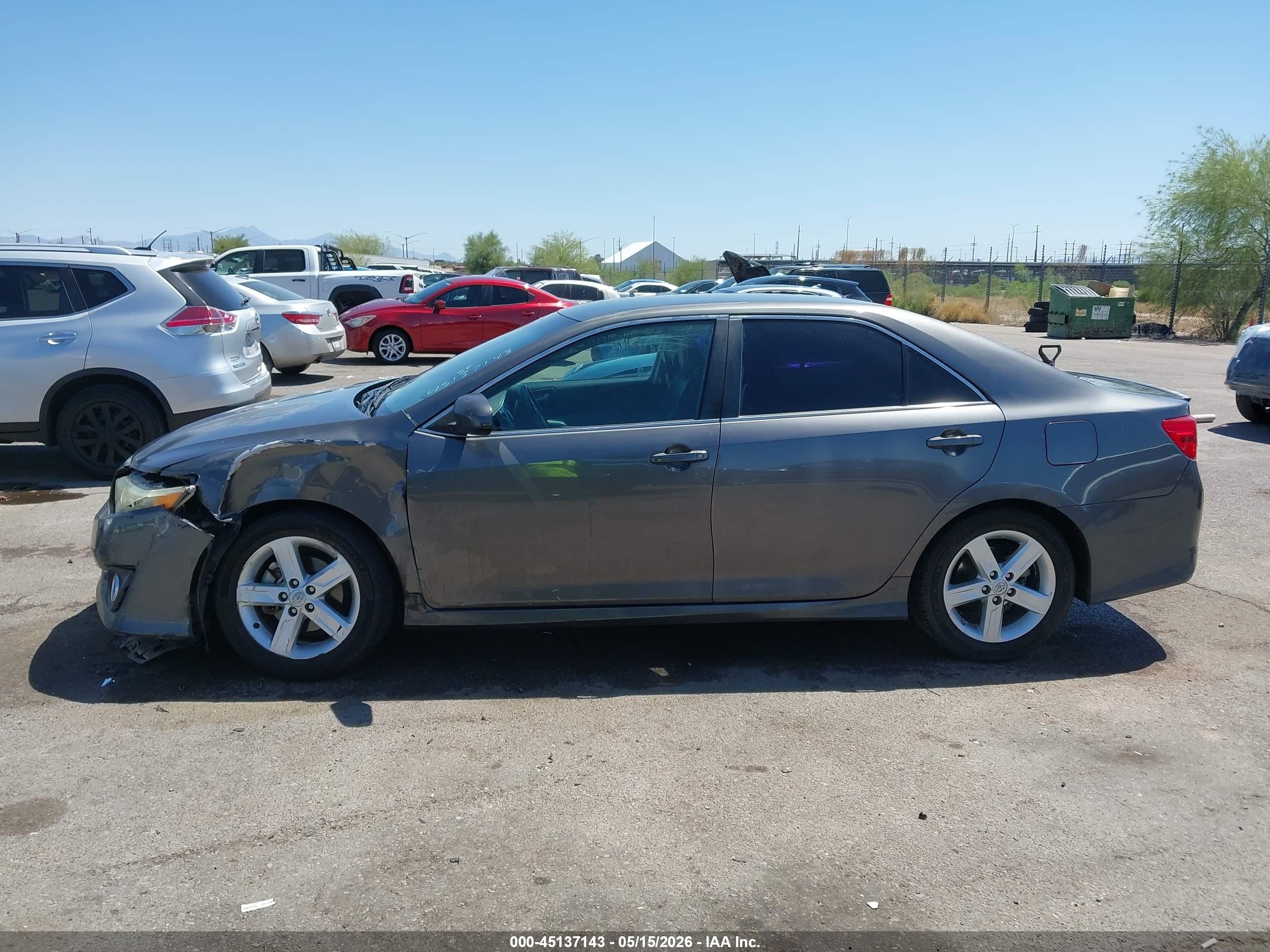 2014 Toyota Camry Se Gray vin: 4T1BF1FK4EU437016