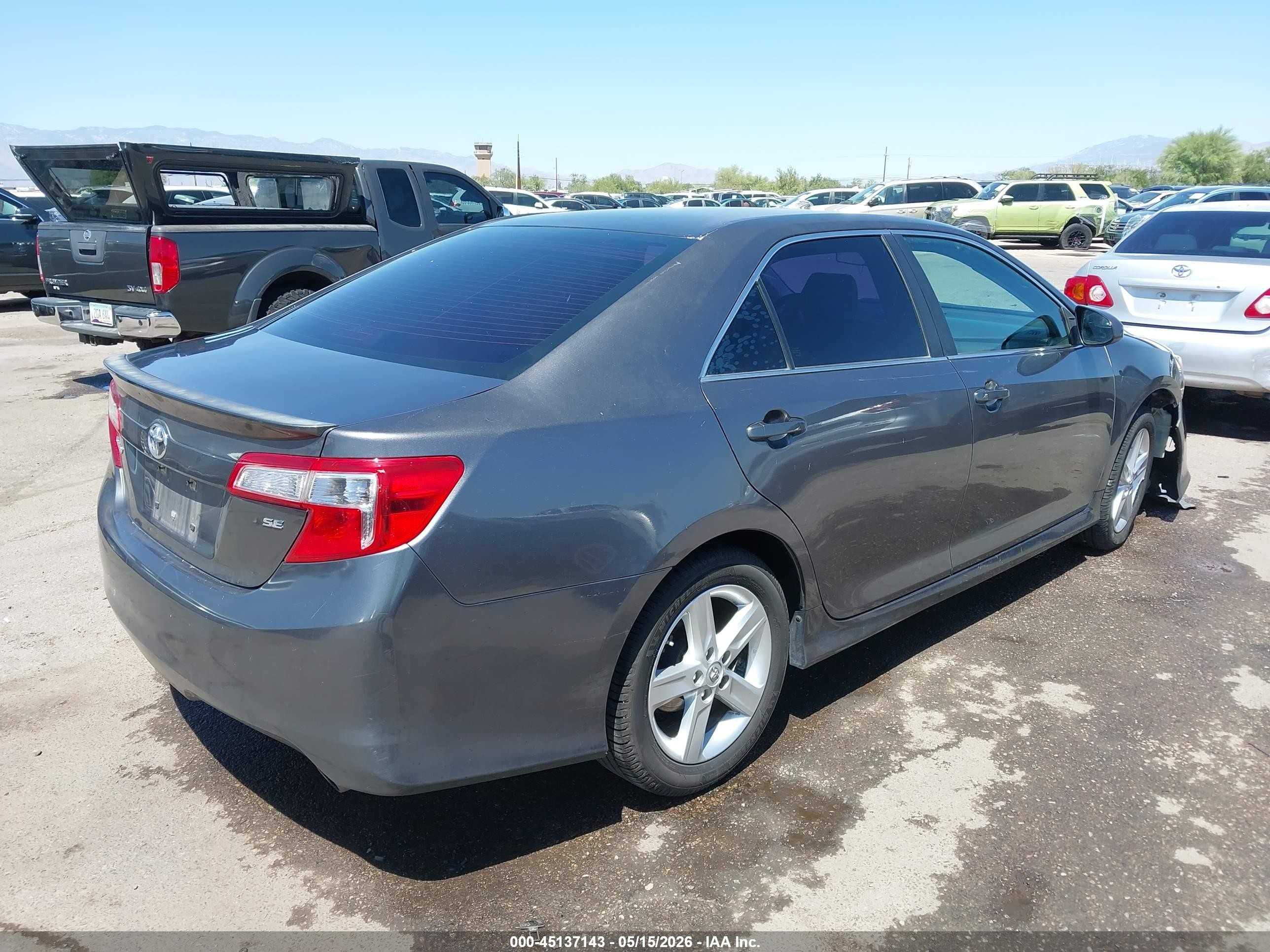 2014 Toyota Camry Se Gray vin: 4T1BF1FK4EU437016
