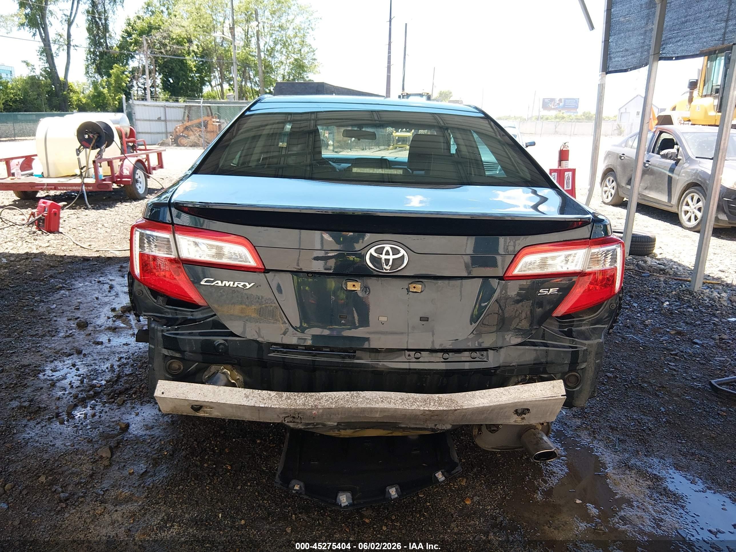 2014 Toyota Camry Se Blue vin: 4T1BF1FK4EU442457