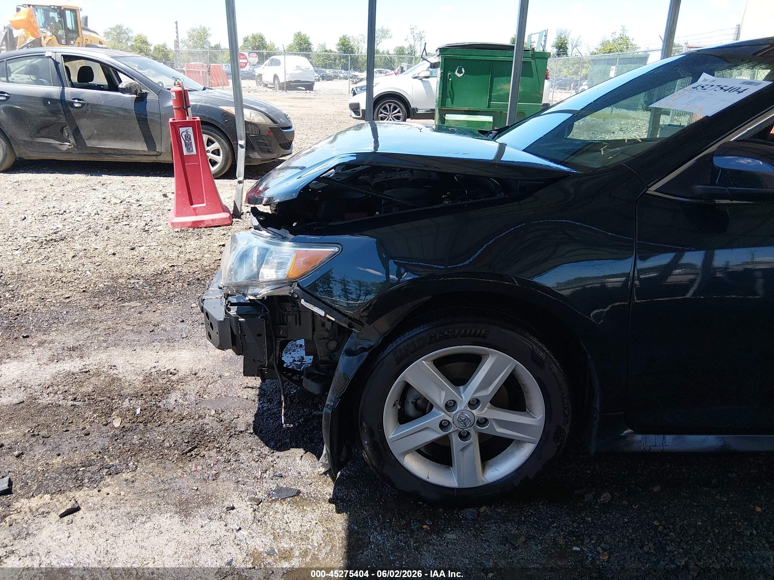 2014 Toyota Camry Se Blue vin: 4T1BF1FK4EU442457