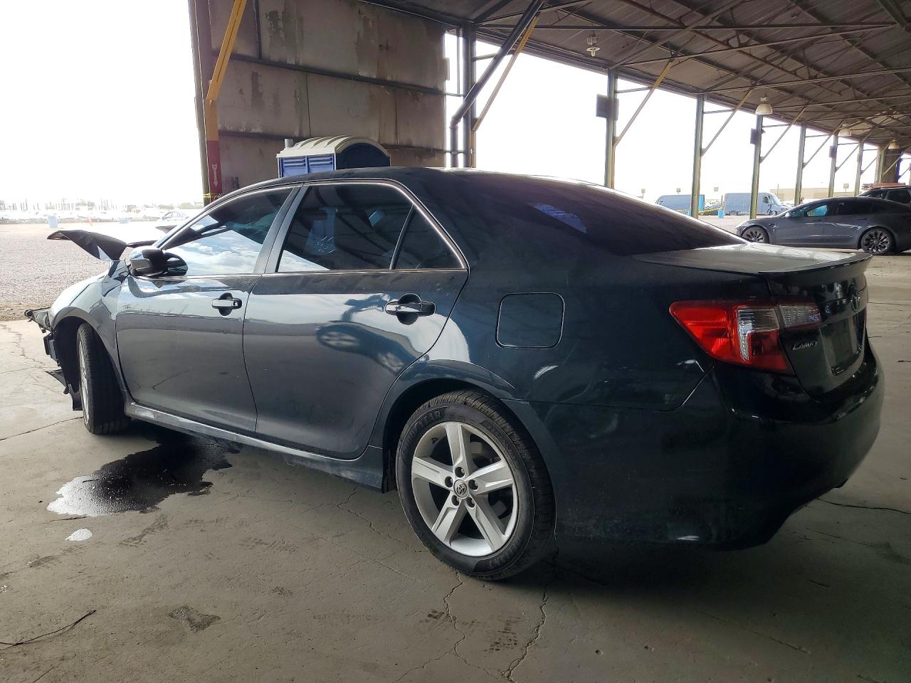 2014 Toyota Camry Se Blue vin: 4T1BF1FK4EU444788
